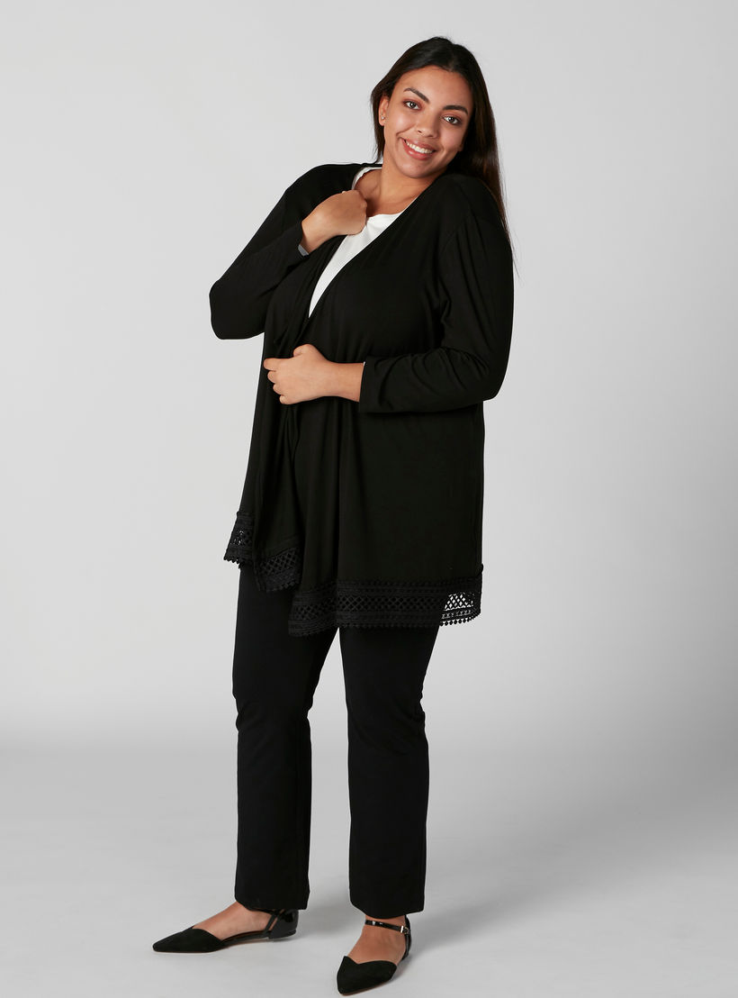 سترة مفتوحة من الأمام بأكمام 3/4 وتفاصيل دانتيل-women-winterwear-cardigansandjumpers-cardigans-image-1