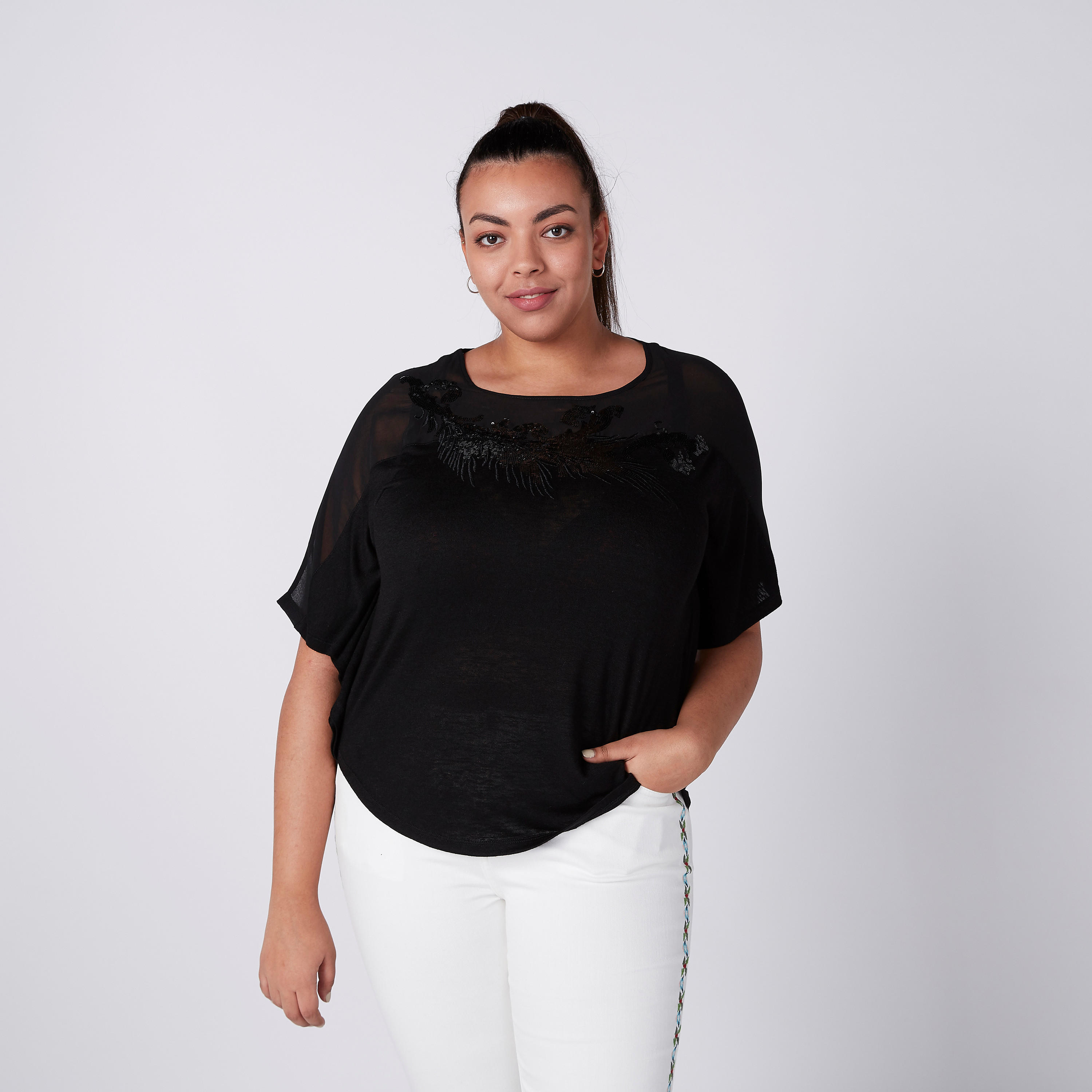 بلوزة مطرّزة بأكمام قصيرة-women-clothing-shirtsandblouses-blouses-image-1