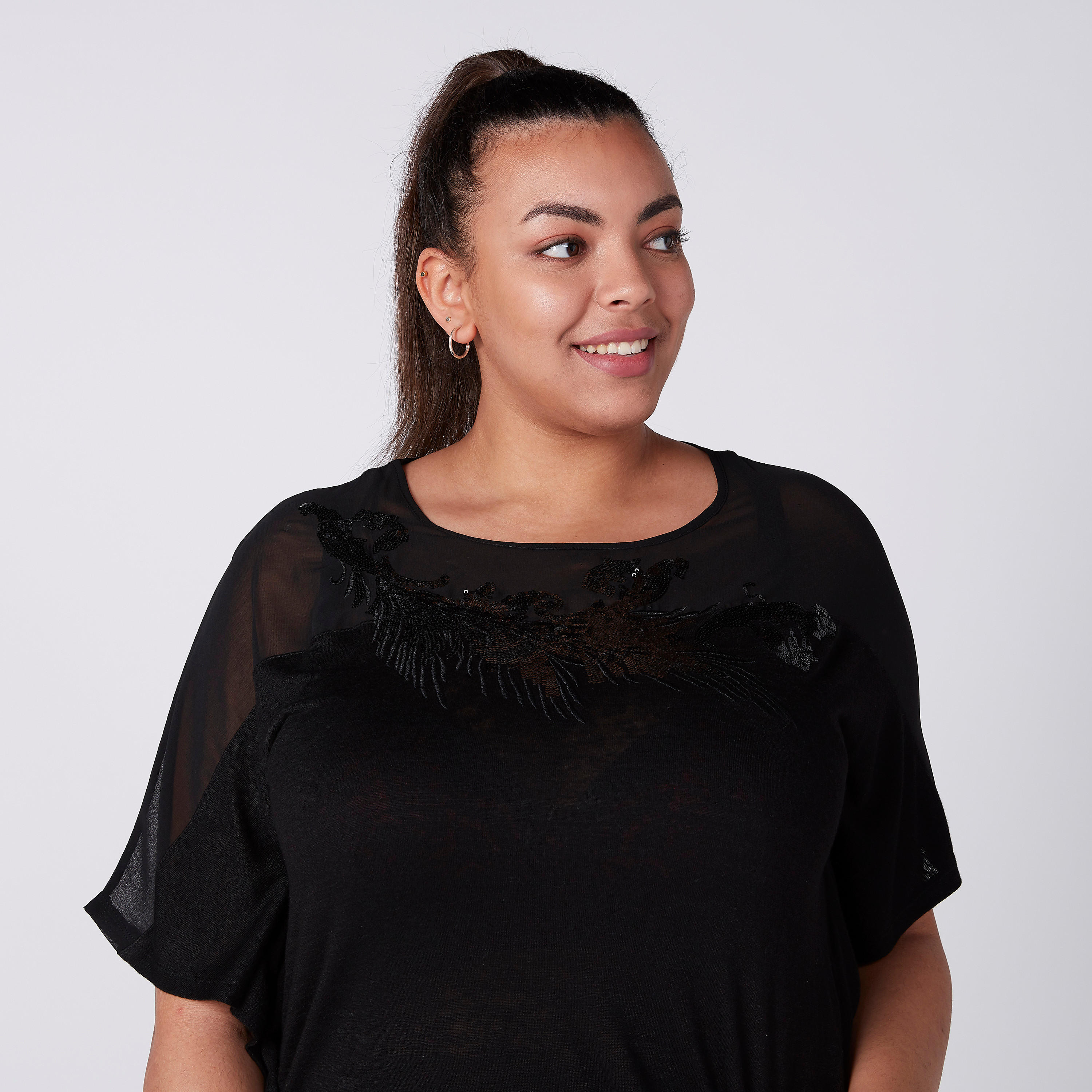 بلوزة مطرّزة بأكمام قصيرة-women-clothing-shirtsandblouses-blouses-image-2