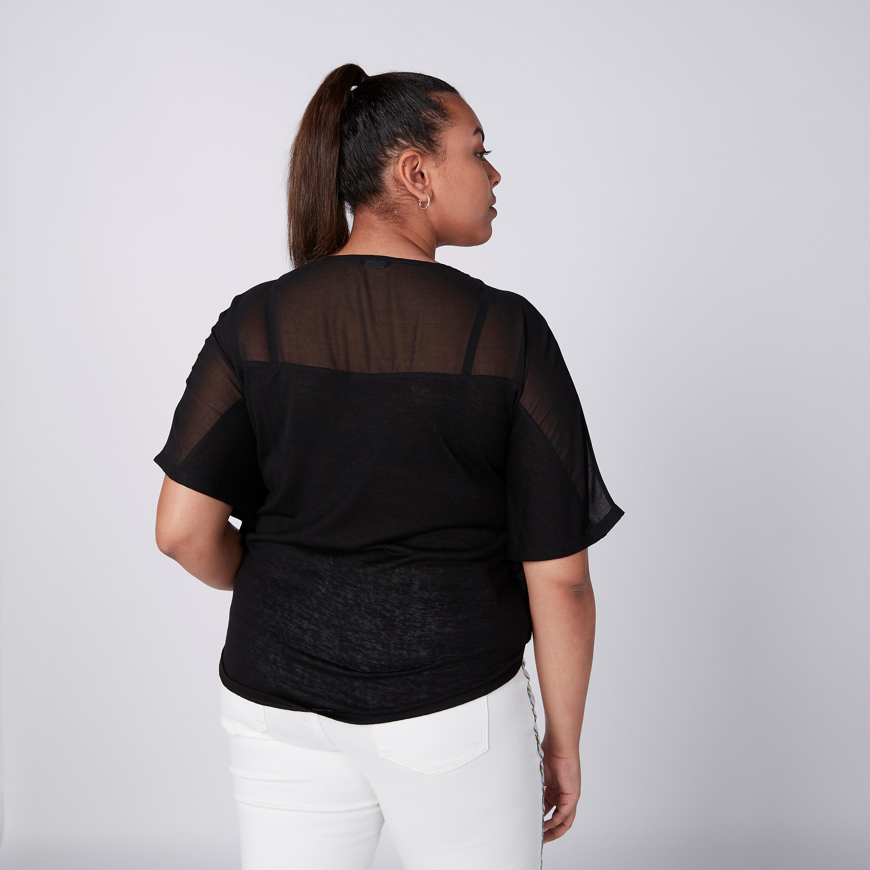 بلوزة مطرّزة بأكمام قصيرة-women-clothing-shirtsandblouses-blouses-image-3