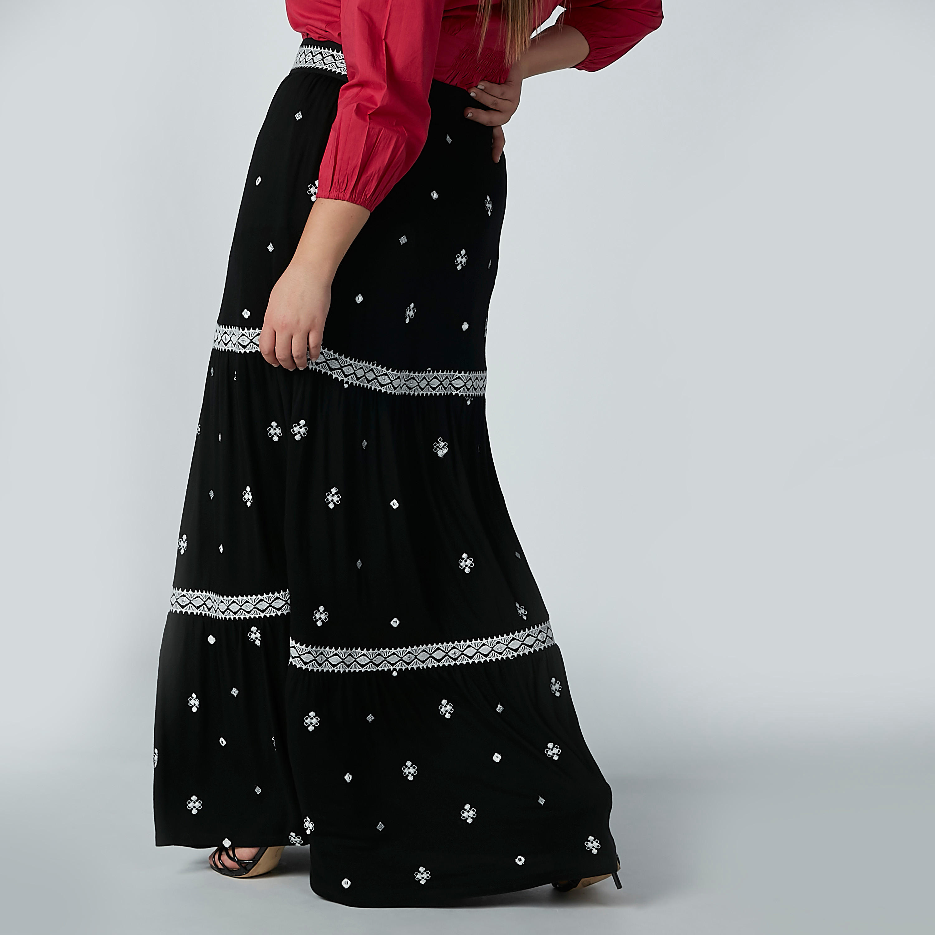 تنورة طويلة بخصر مطّاطي وطبعات-women-clothing-bottoms-skirts-image-3