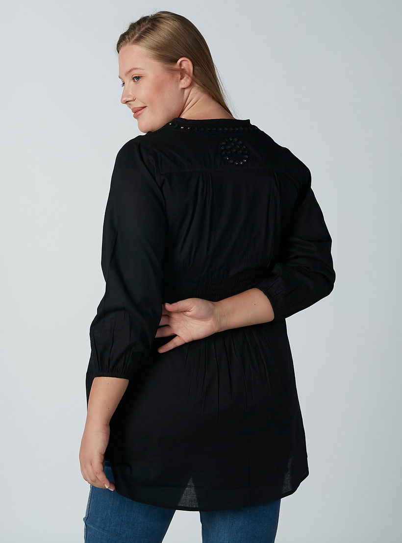 بلوزة مطرّزة بأكمام 3/4 ورباط-women-clothing-shirtsandblouses-blouses-image-3
