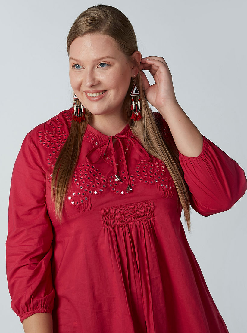 بلوزة مطرّزة بأكمام 3/4 ورباط-women-clothing-shirtsandblouses-blouses-image-1