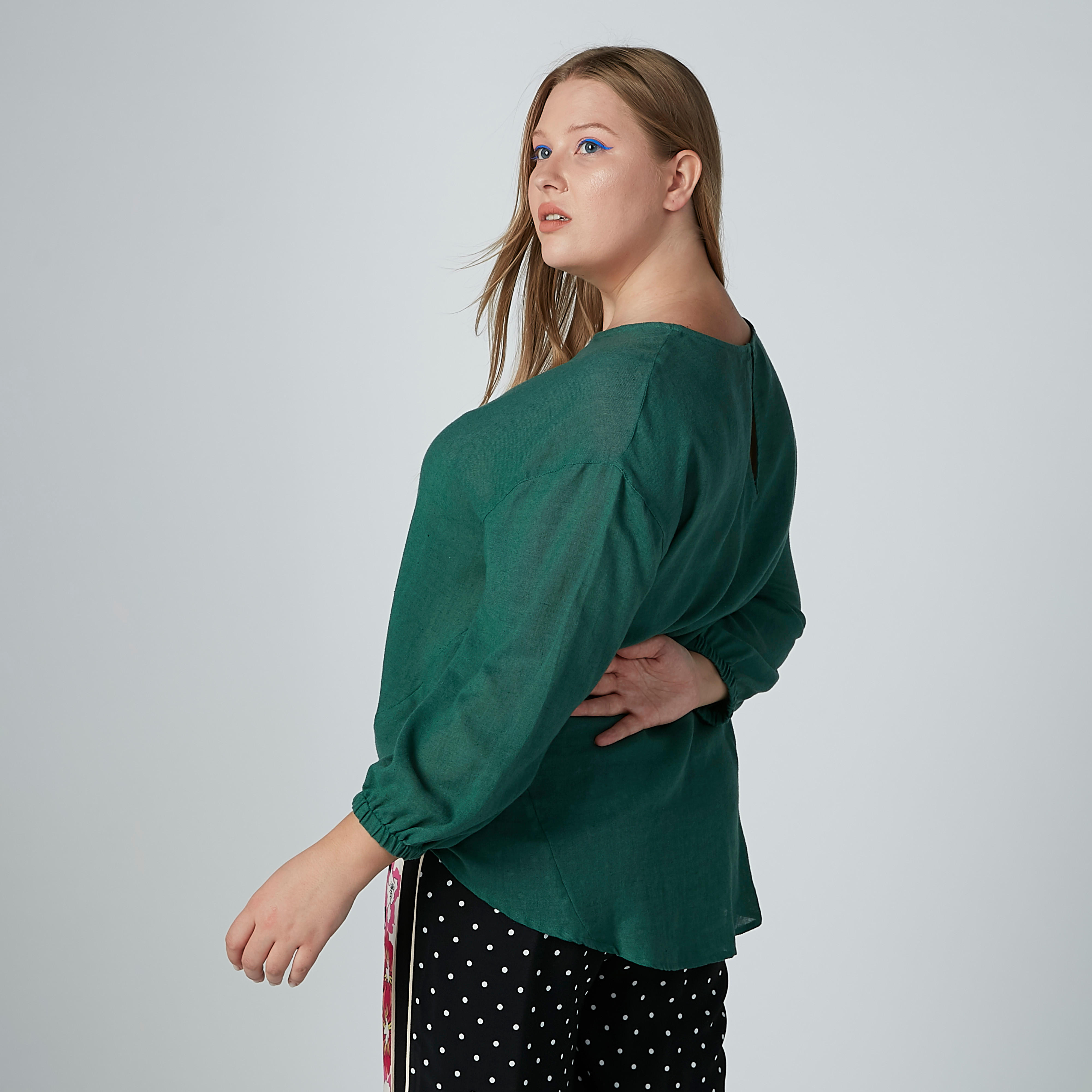بلوزة سادة بياقة مستديرة وأكمام طويلة-women-clothing-shirtsandblouses-blouses-image-5
