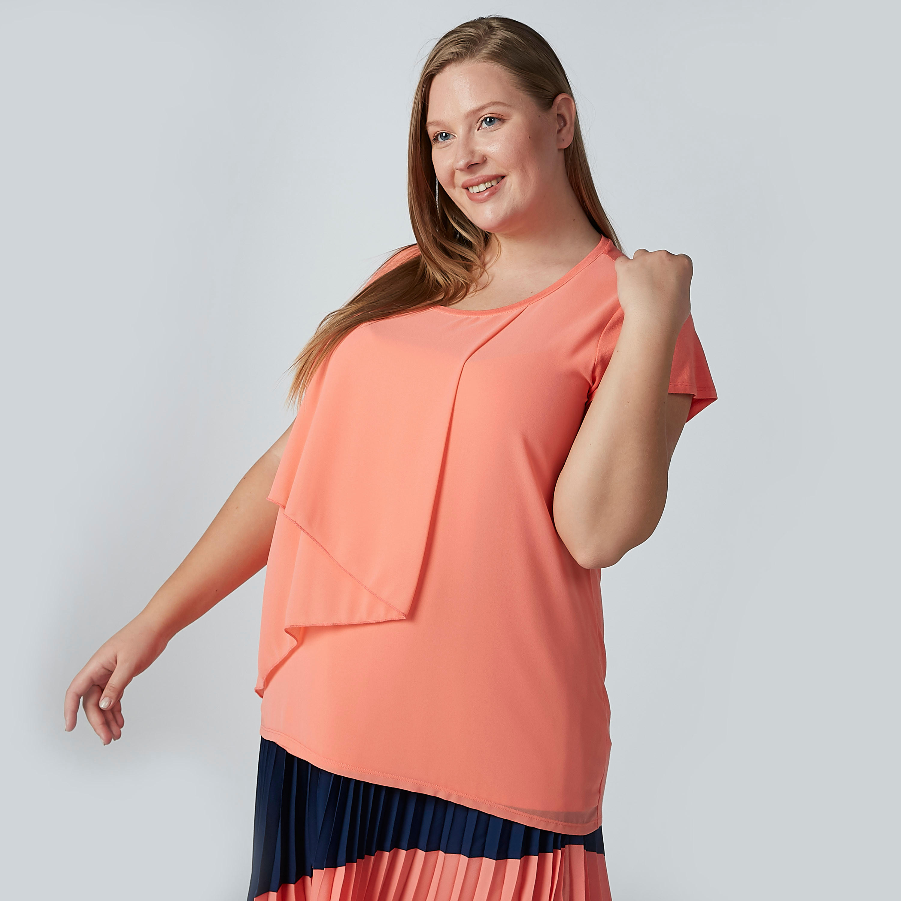 بلوزة طبقات سادة بأكمام قصيرة-women-clothing-shirtsandblouses-blouses-image-4