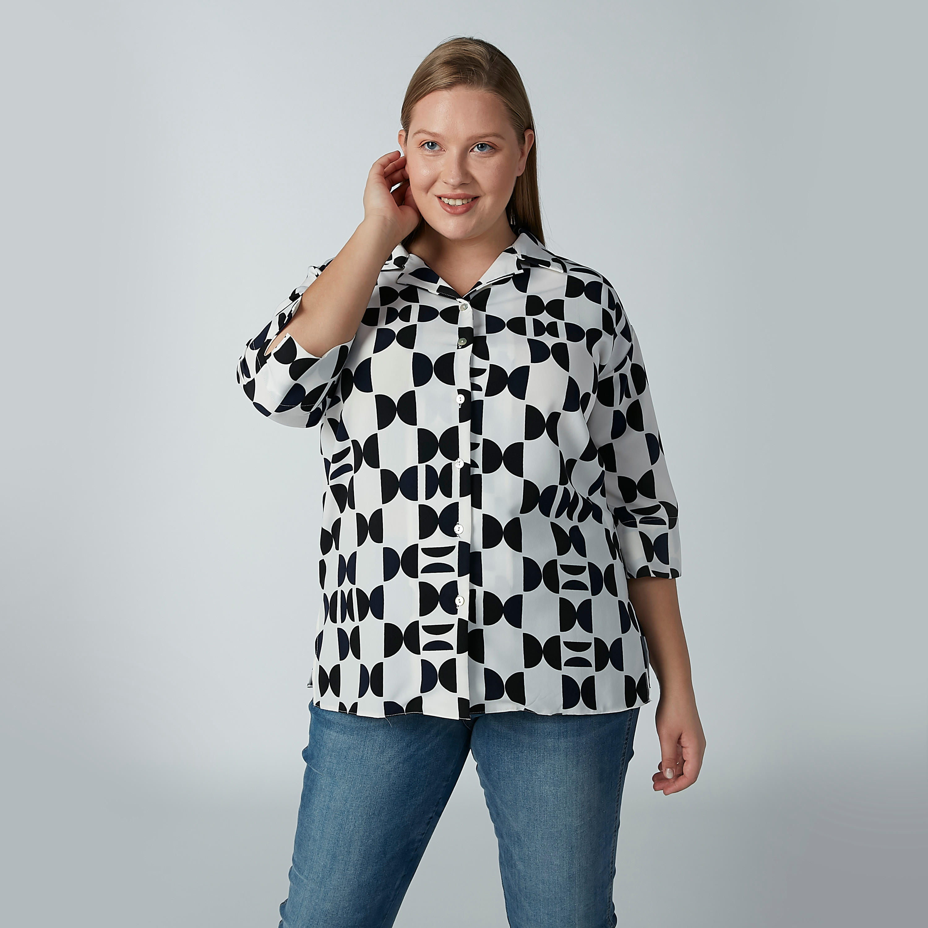 قميص بأكمام 3/4 وأزرار وطبعات-women-clothing-shirtsandblouses-blouses-image-1