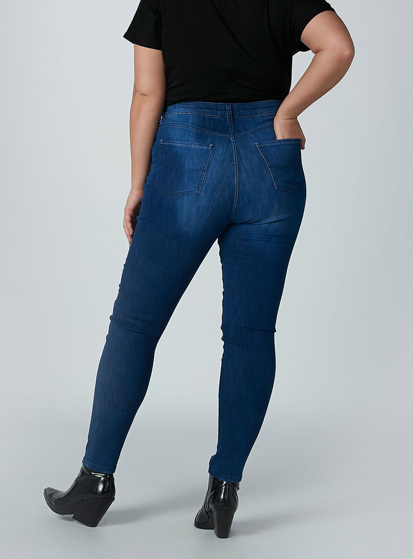بنطال جينز طويل ممزّق بجيوب وحلقات للحزام-women-clothing-bottoms-jeans-image-4