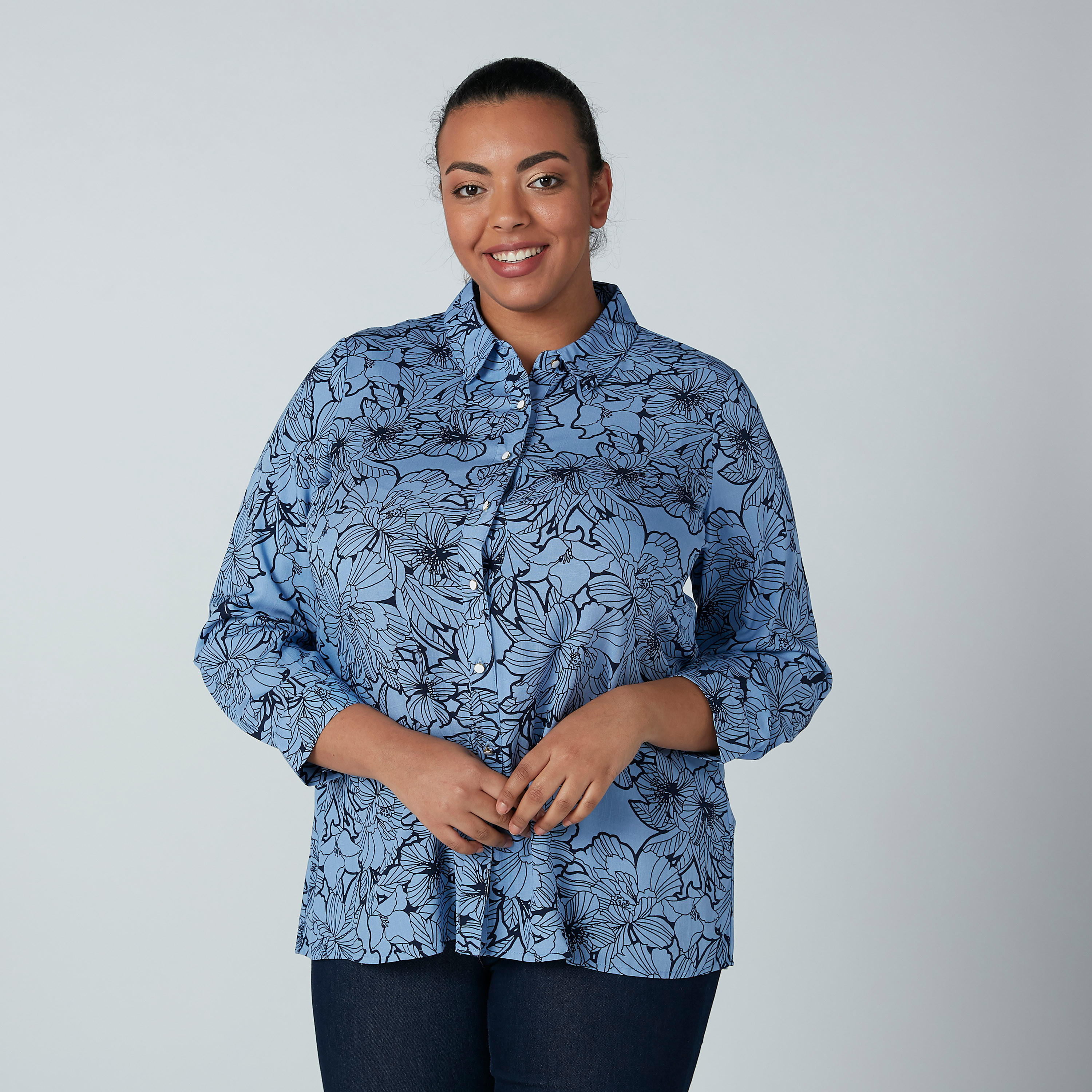 قميص بأكمام طويلة وطبعات زهرية-women-clothing-shirtsandblouses-blouses-image-2