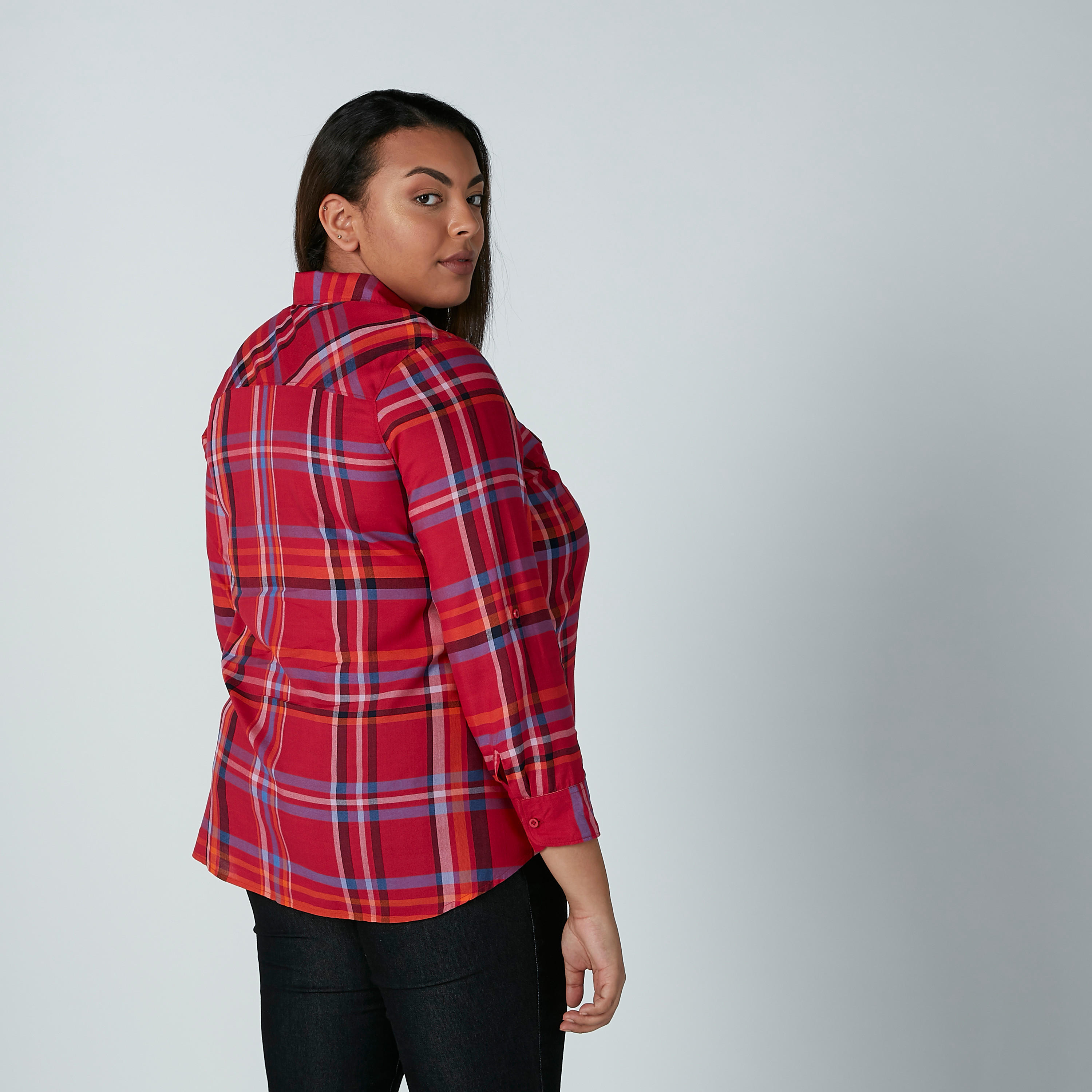 قميص كاروهات بأكمام 3/4 وجيوب-women-clothing-shirtsandblouses-blouses-image-3