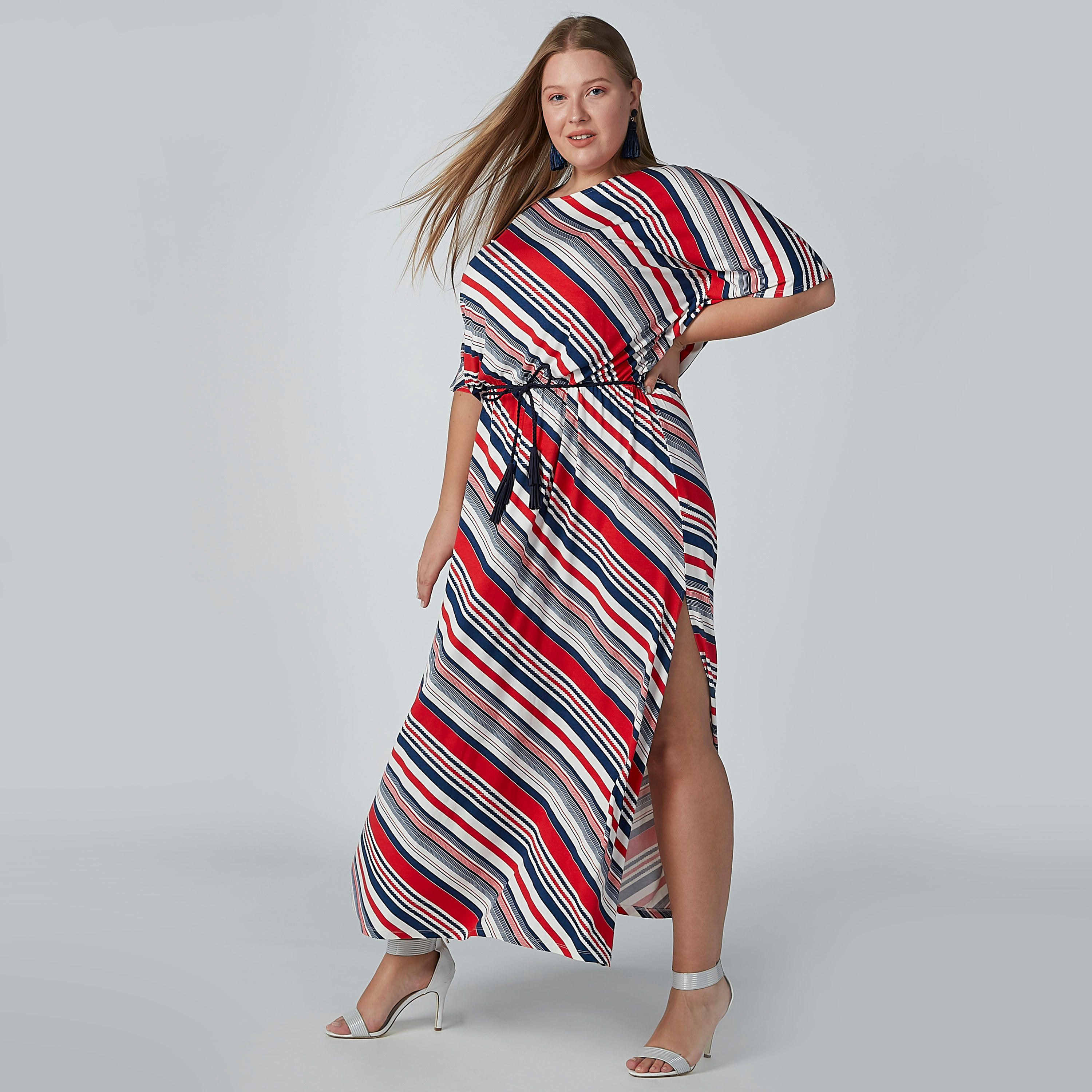 Striped A-line Maxi Dress with Round Neck and Side Slit-women-clothing-dresses-image-1