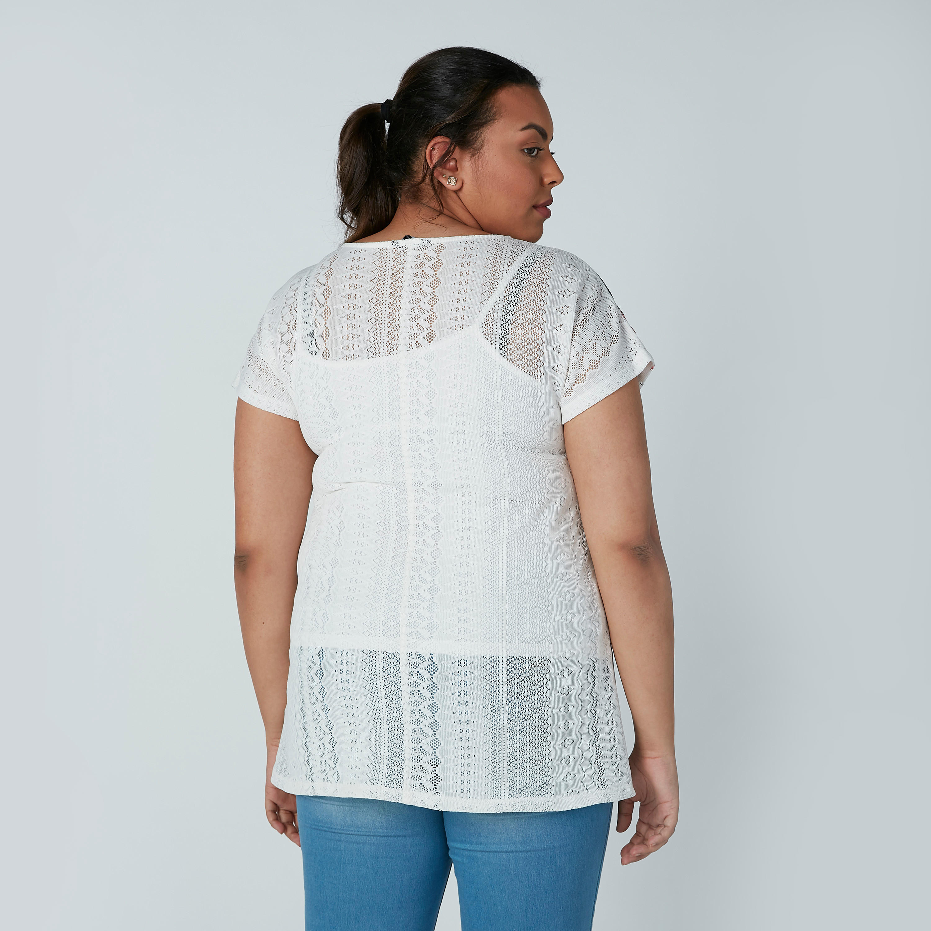 بلوزة بياقة مستديرة وأكمام متصلة وطبعات زهرية-women-clothing-shirtsandblouses-blouses-image-3