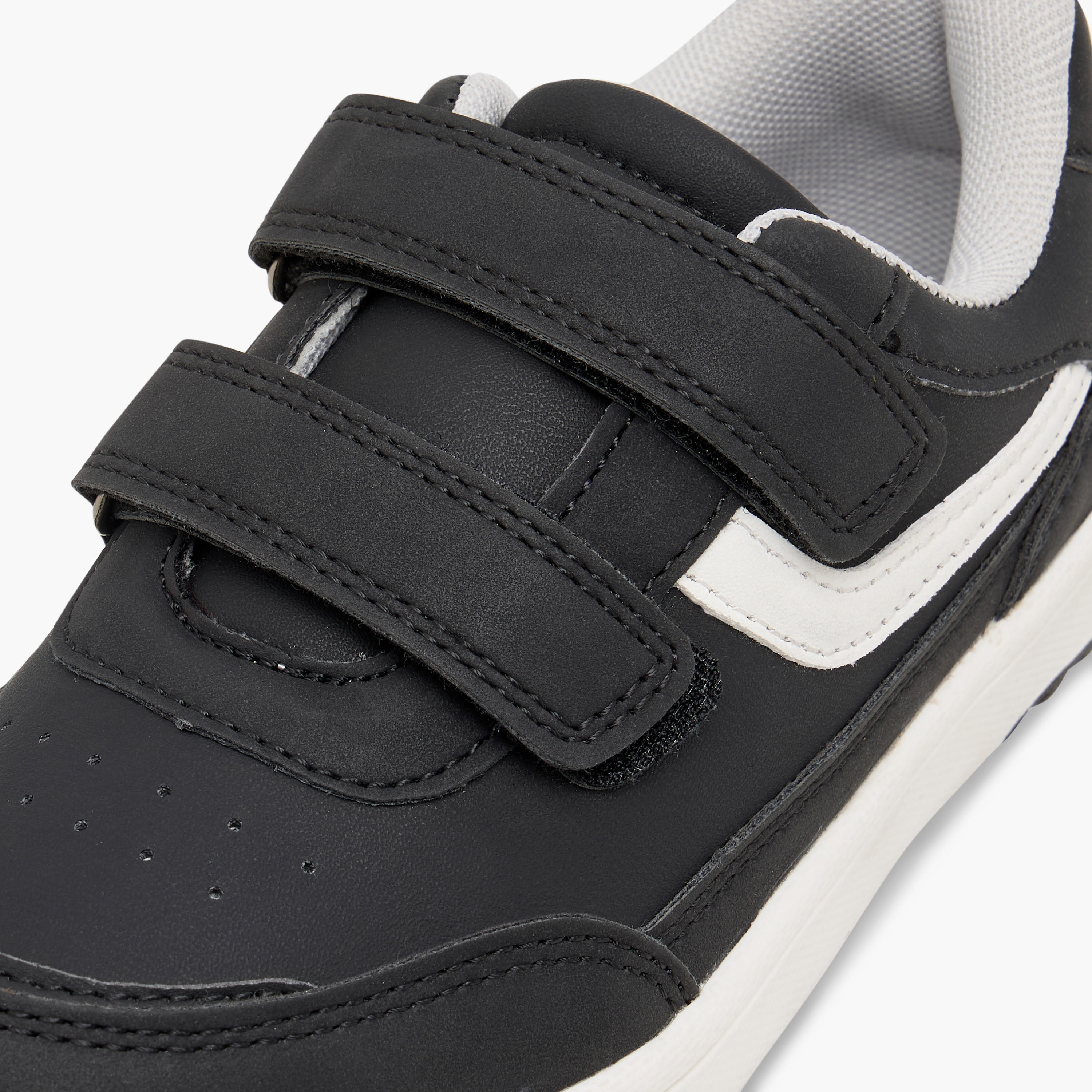 Juniors Panelled Sneakers with Hook and Loop Closure-boys-shoes-sneakers-image-4
