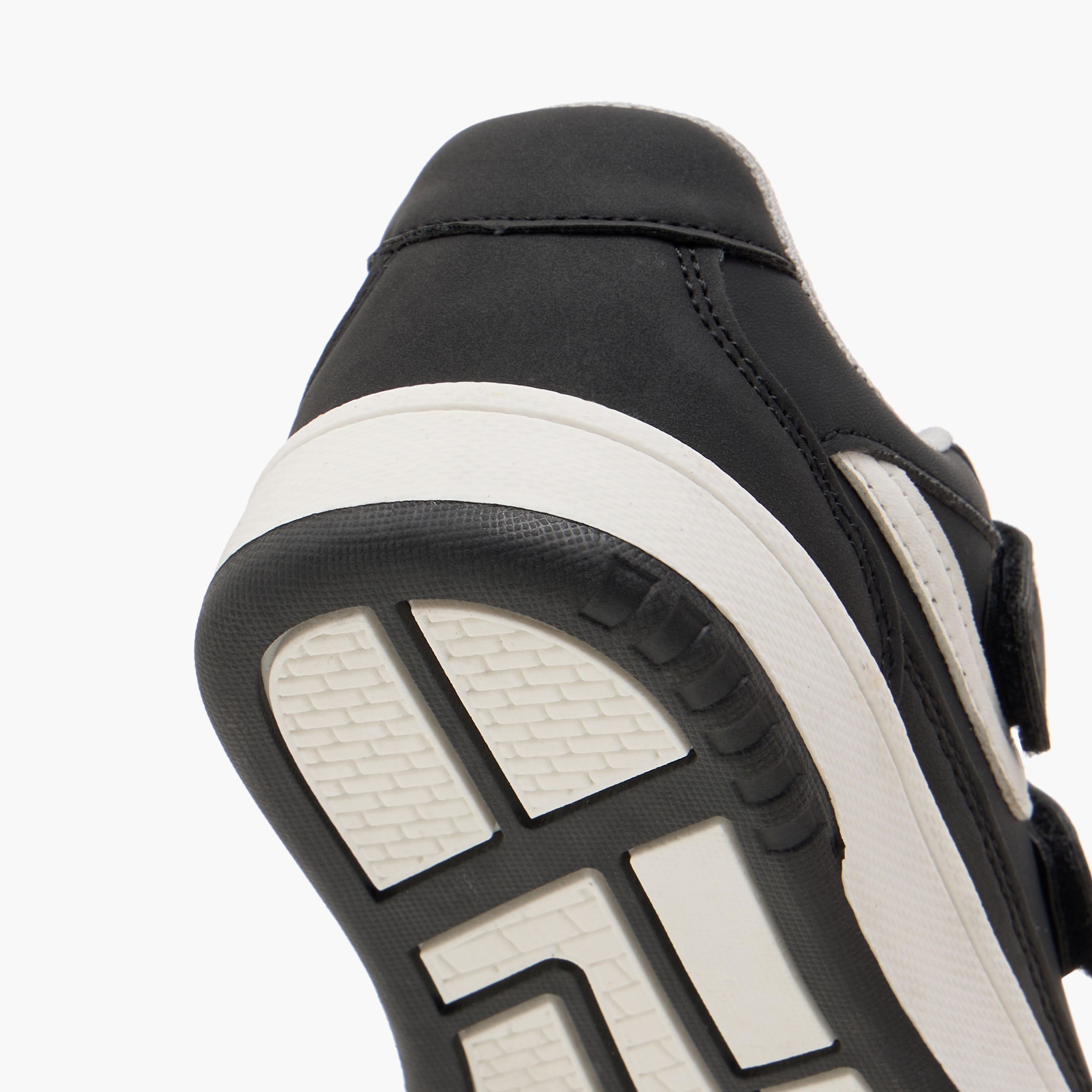 Juniors Panelled Sneakers with Hook and Loop Closure-boys-shoes-sneakers-image-5