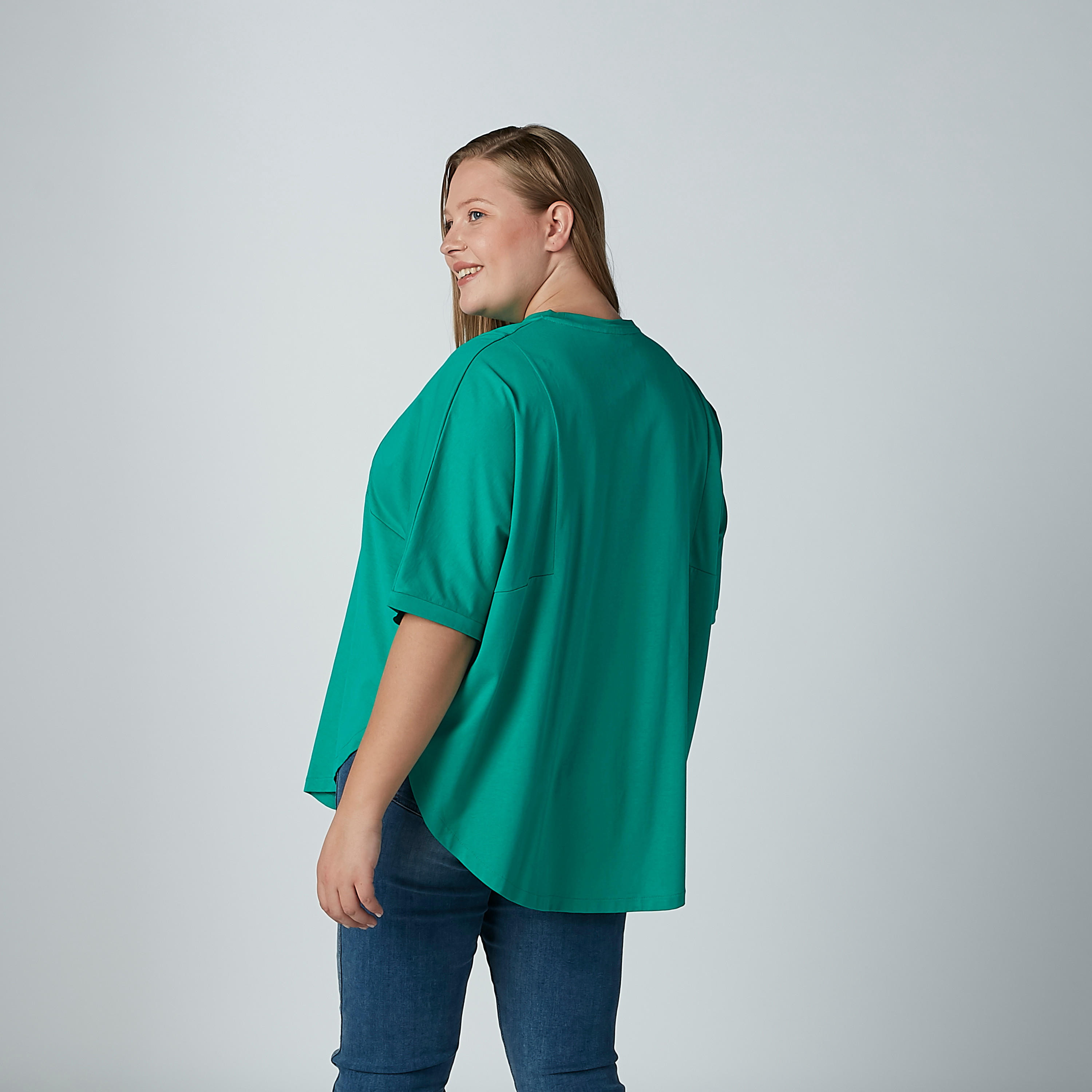 بلوزة سادة بياقة ضيقة وأكمام قصيرة-women-clothing-shirtsandblouses-blouses-image-2