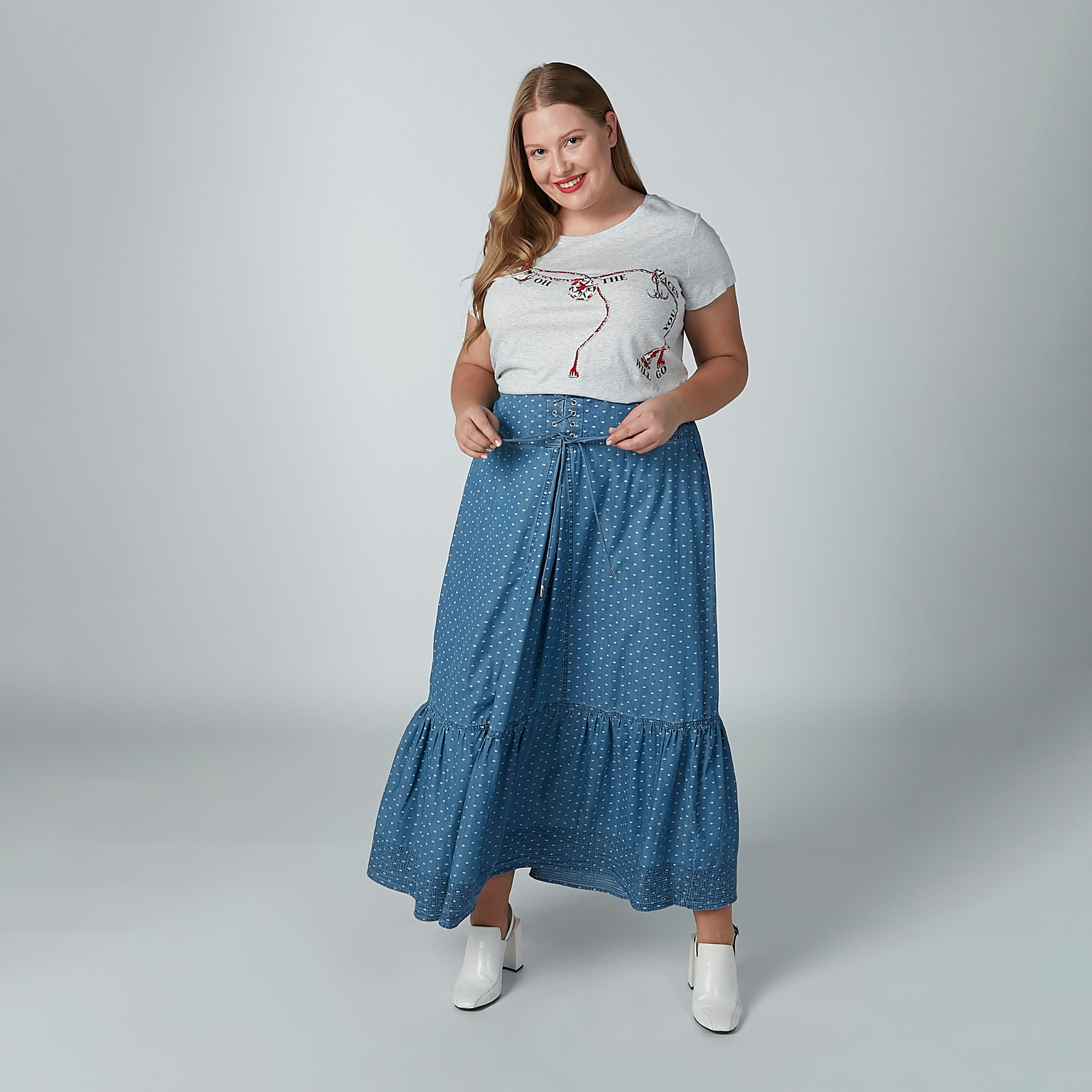تيشيرت مطبوعة بياقة مستديرة وأكمام قصيرة-women-clothing-tshirts-image-1