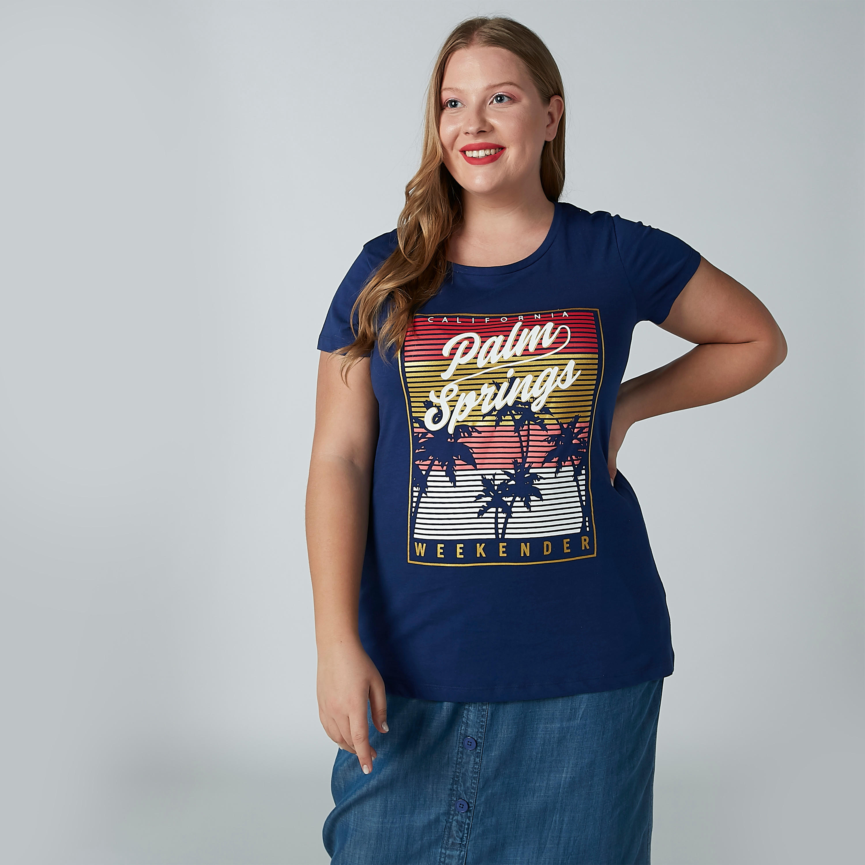 تيشيرت بياقة مستديرة وأكمام قصيرة وطبعات-women-clothing-tshirts-image-1