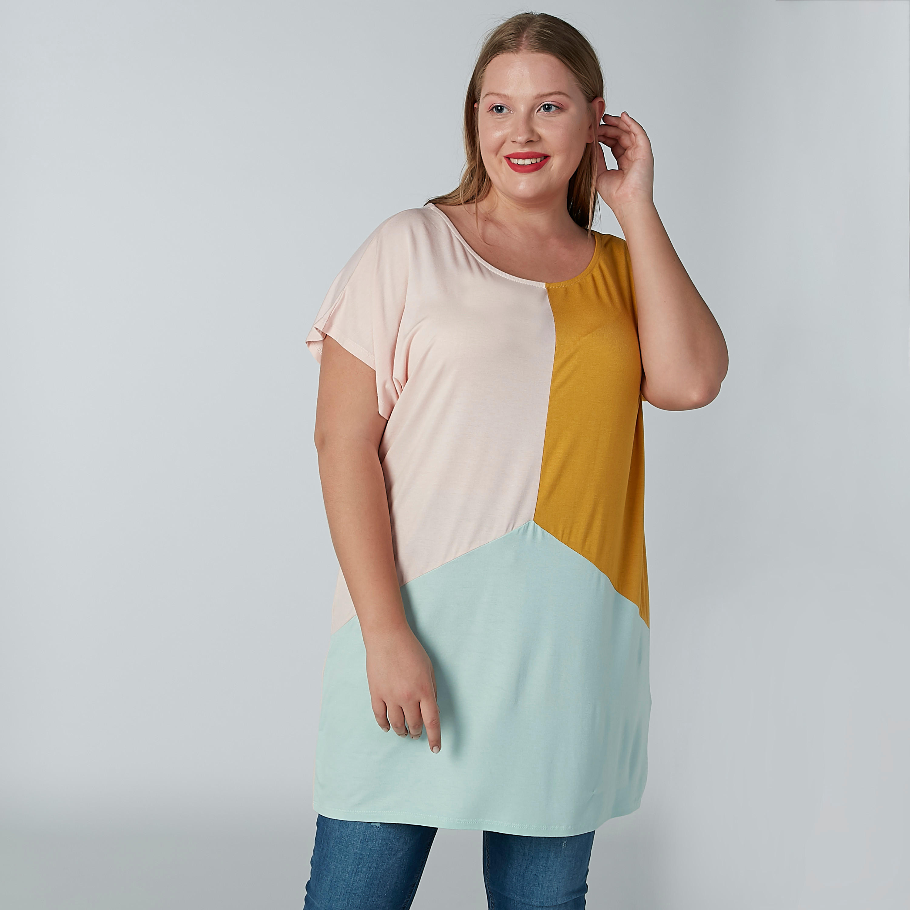 بلوزة بنمط كتل الألوان وياقة مستديرة وأكمام متصلة-women-clothing-shirtsandblouses-blouses-image-3