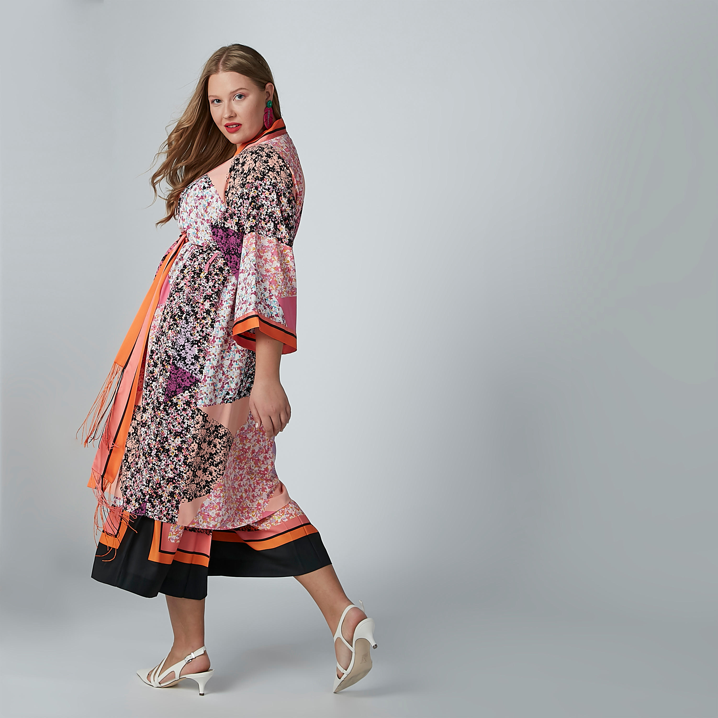 جاكيت طويل بأكمام 3/4 وأربطة وطبعات-women-winterwear-coatsandjackets-jackets-image-3