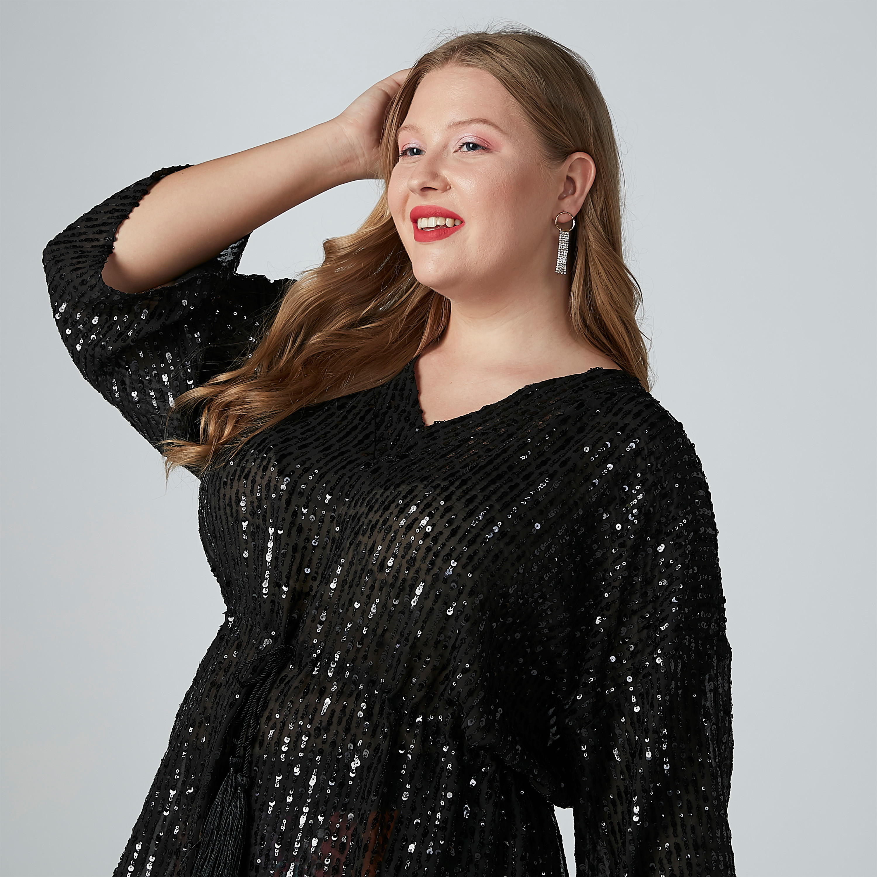 بلوزة ترتر بياقة V وأربطة-women-clothing-shirtsandblouses-blouses-image-5
