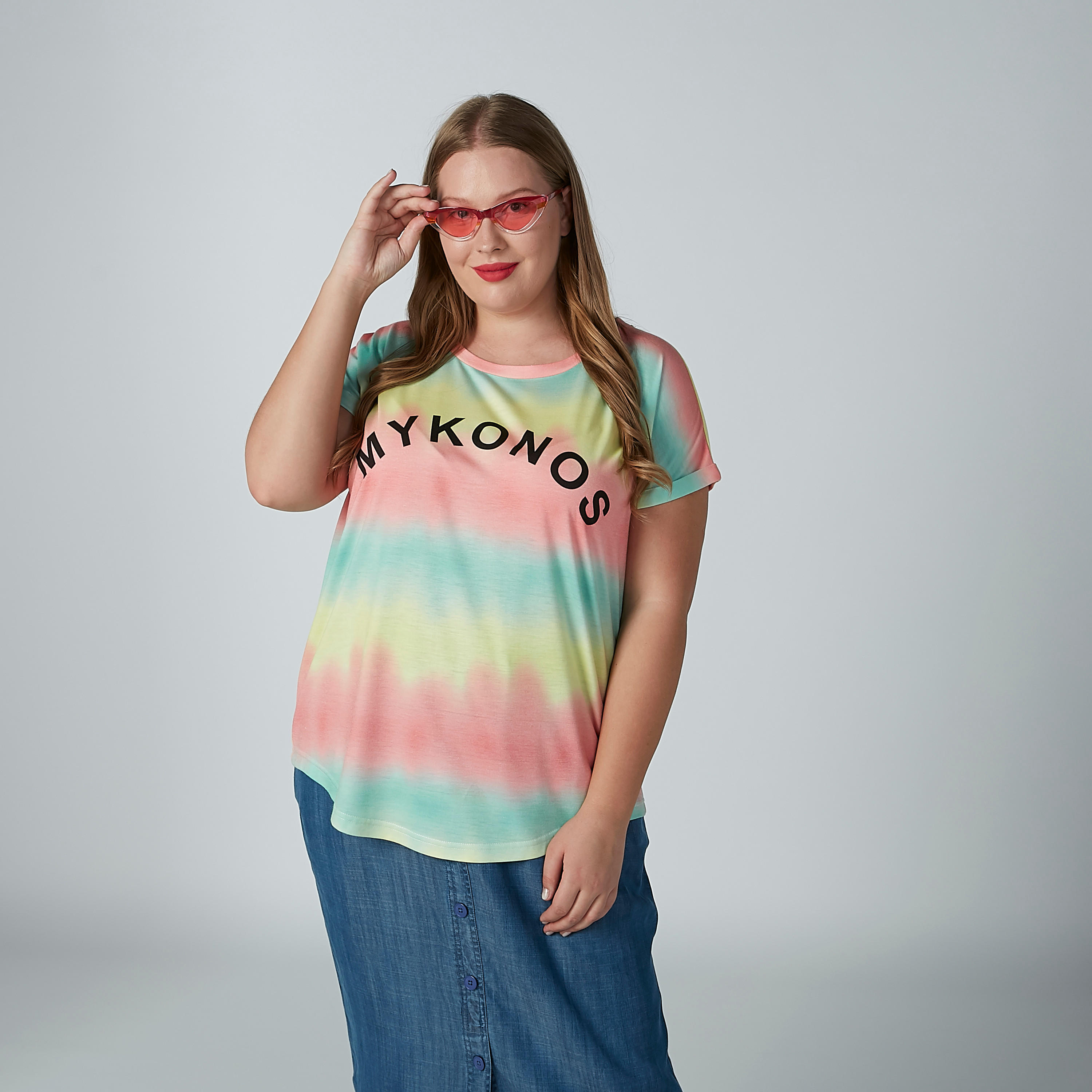 بلوزة بياقة مستديرة وأكمام قصيرة وطبعات-women-clothing-shirtsandblouses-blouses-image-3