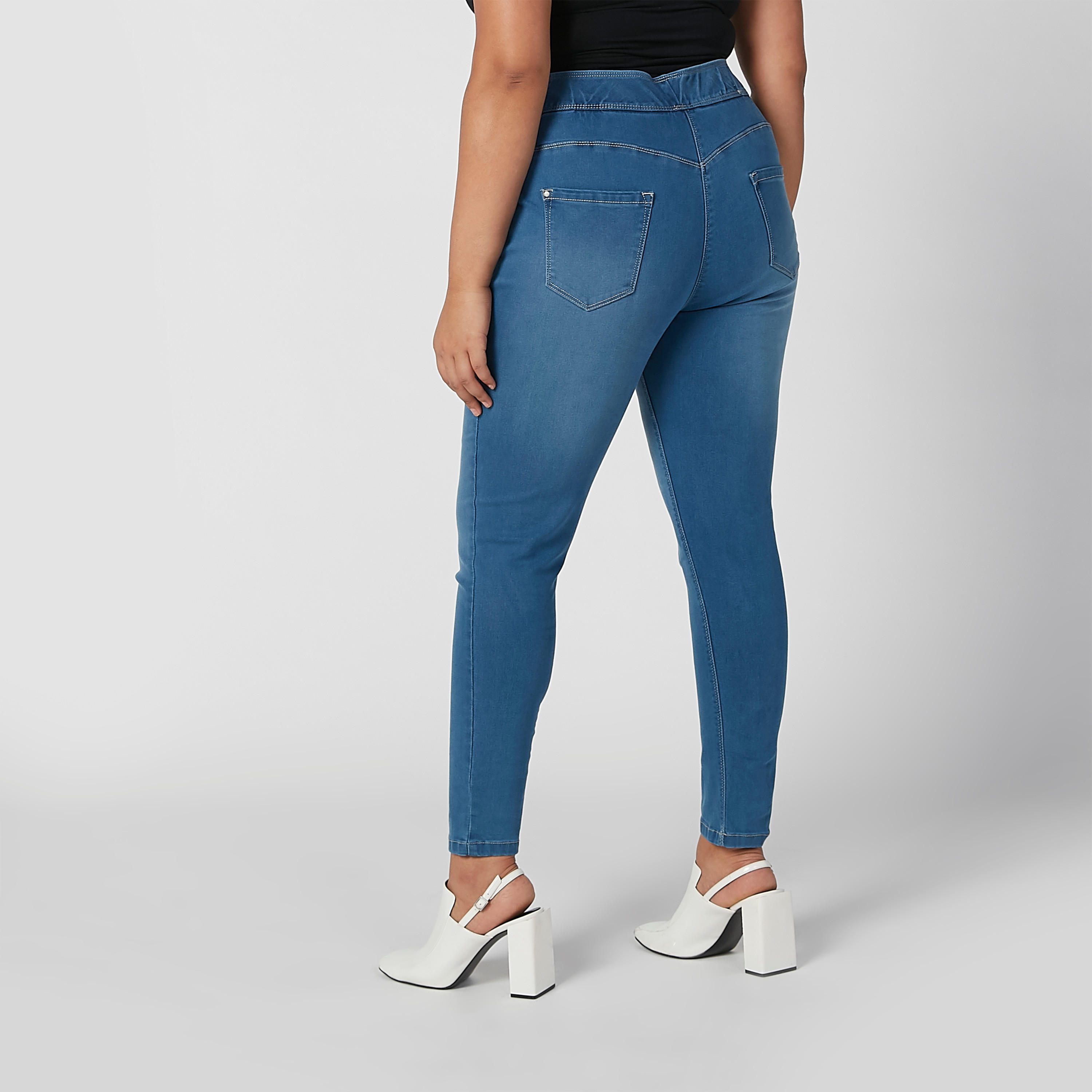بنطال جينز ضيّق بجيوب-women-clothing-bottoms-leggings-image-4
