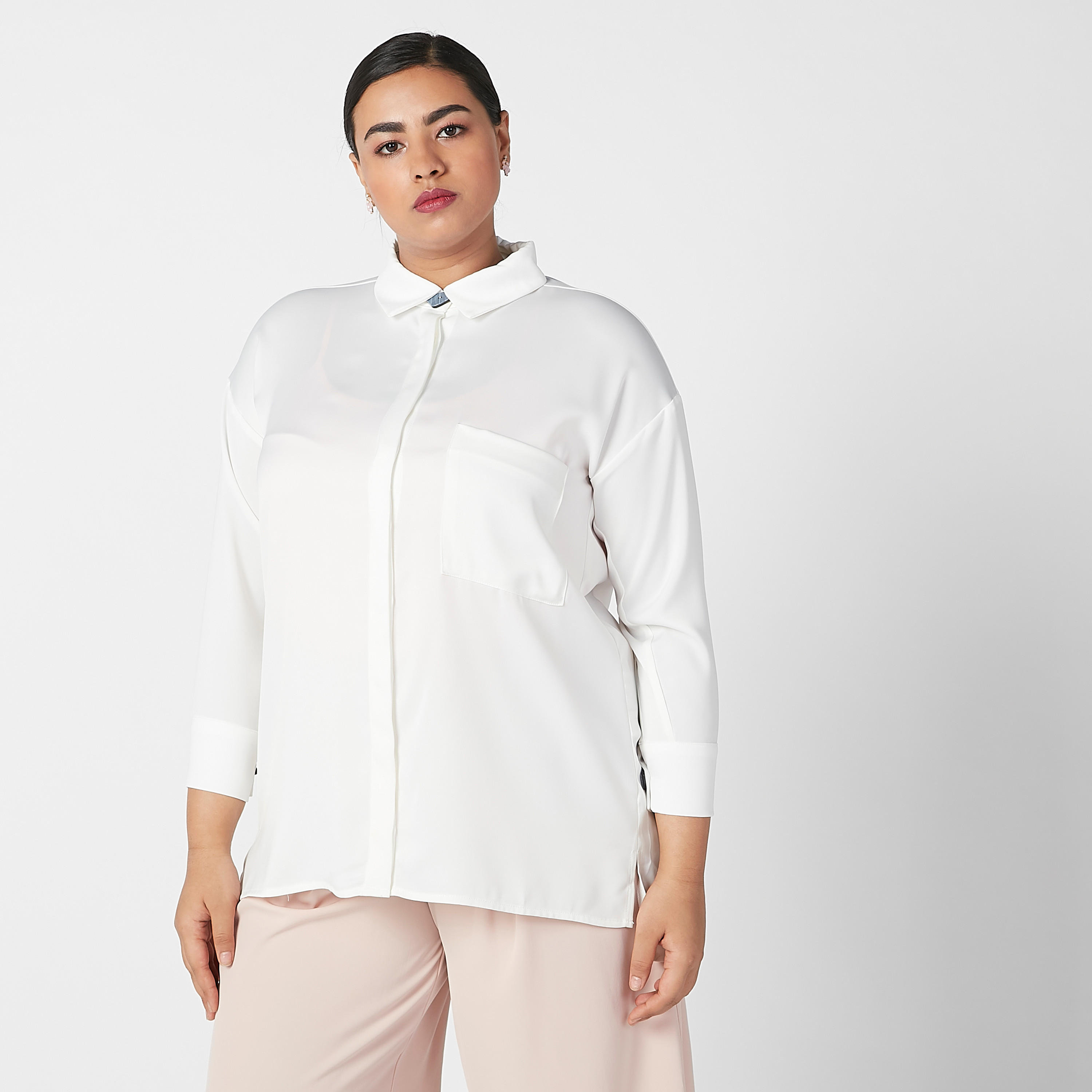 قميص سادة بأكمام طويلة وحواف غير مستوية-women-clothing-shirtsandblouses-blouses-image-1