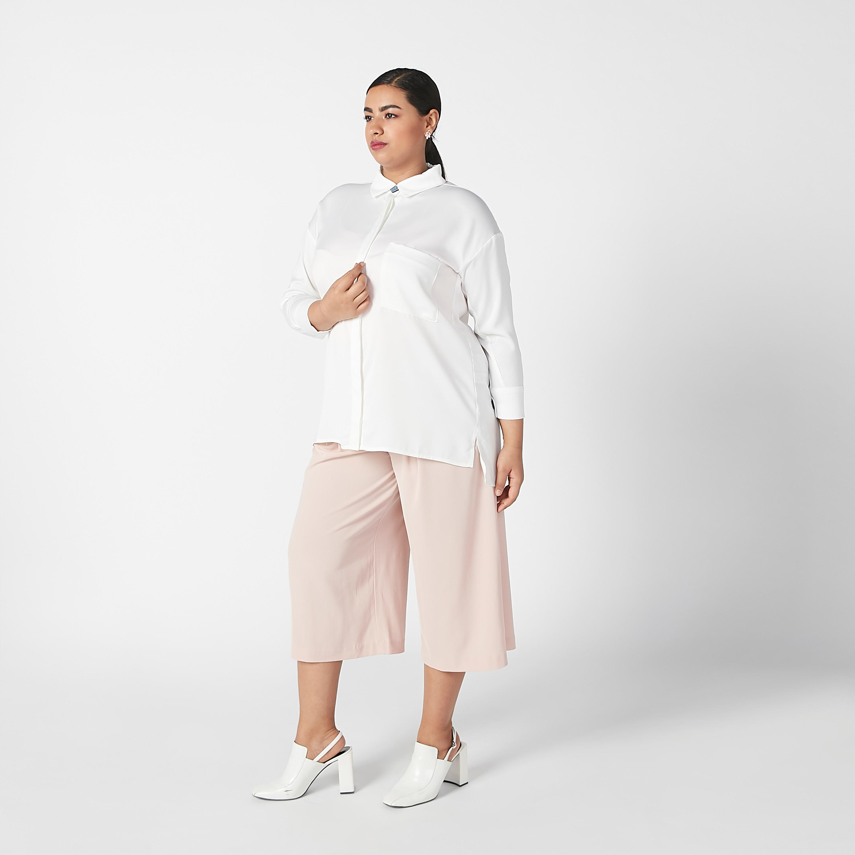 قميص سادة بأكمام طويلة وحواف غير مستوية-women-clothing-shirtsandblouses-blouses-image-2