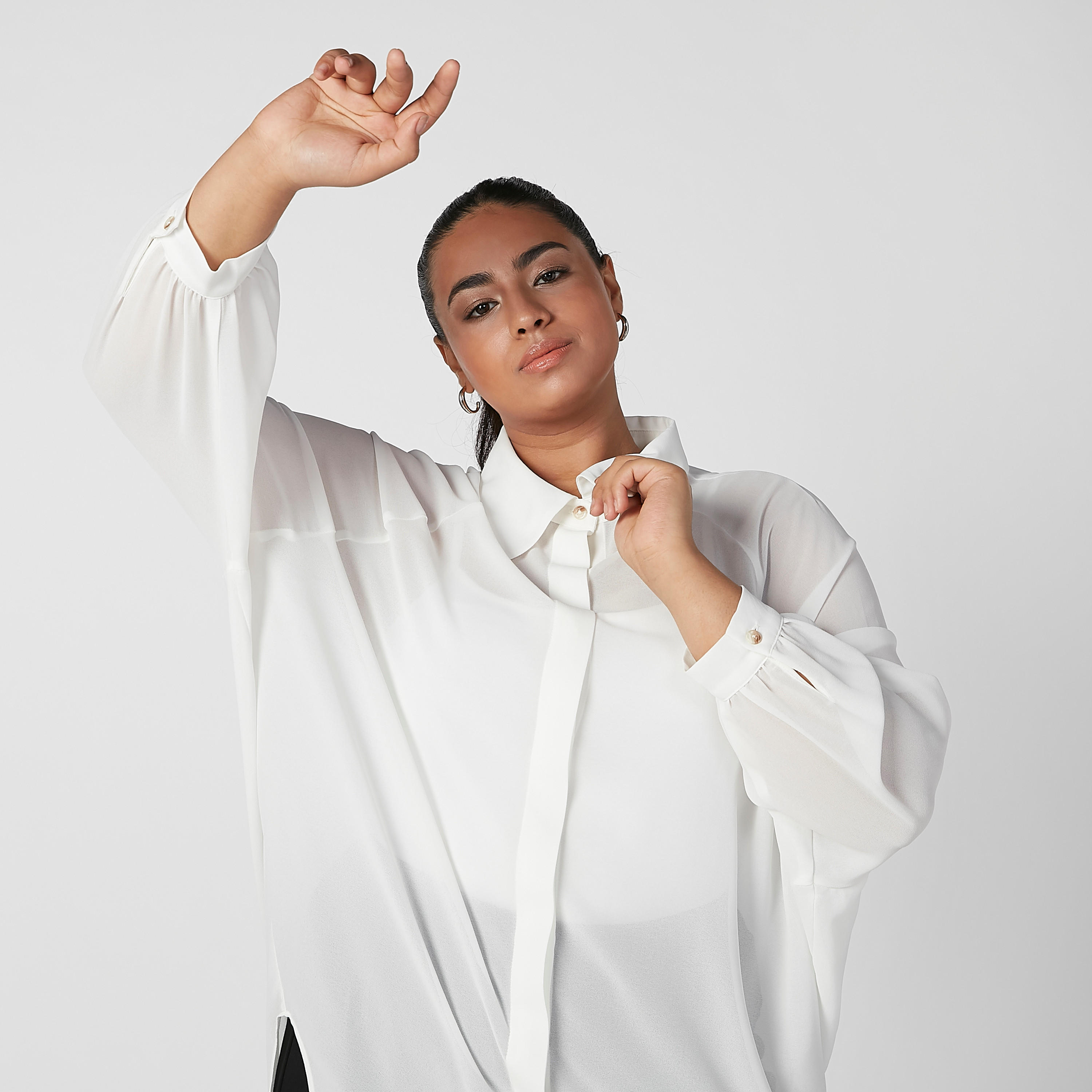 قميص سادة بأكمام طويلة وحواف غير مستوية-women-clothing-shirtsandblouses-blouses-image-2