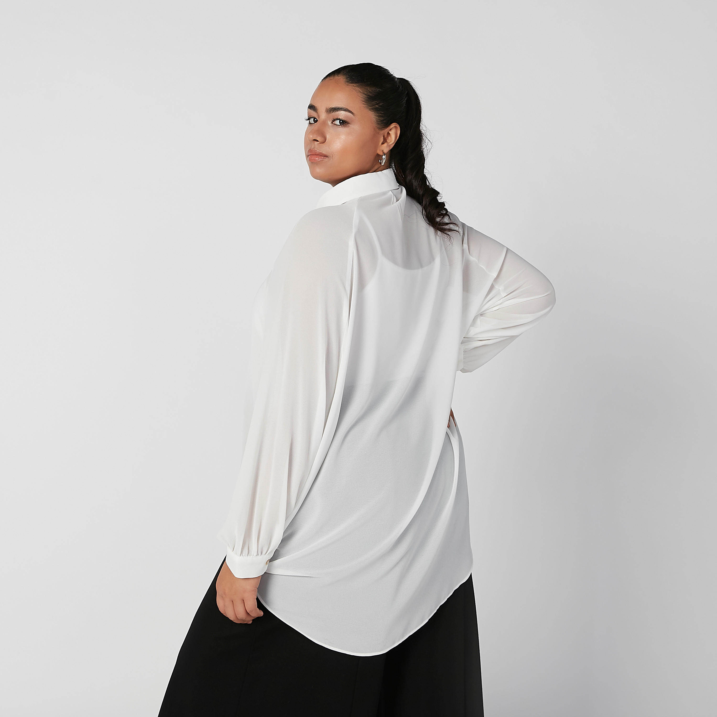 قميص سادة بأكمام طويلة وحواف غير مستوية-women-clothing-shirtsandblouses-blouses-image-5