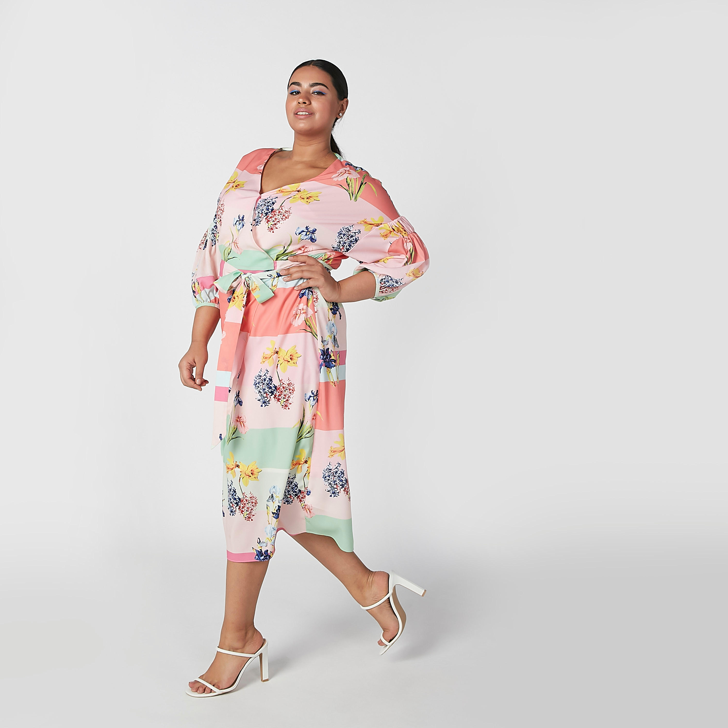 فستان ميدي ملفوف بطبعات أزهار وأكمام 3/4 ورباط-women-clothing-dresses-image-4
