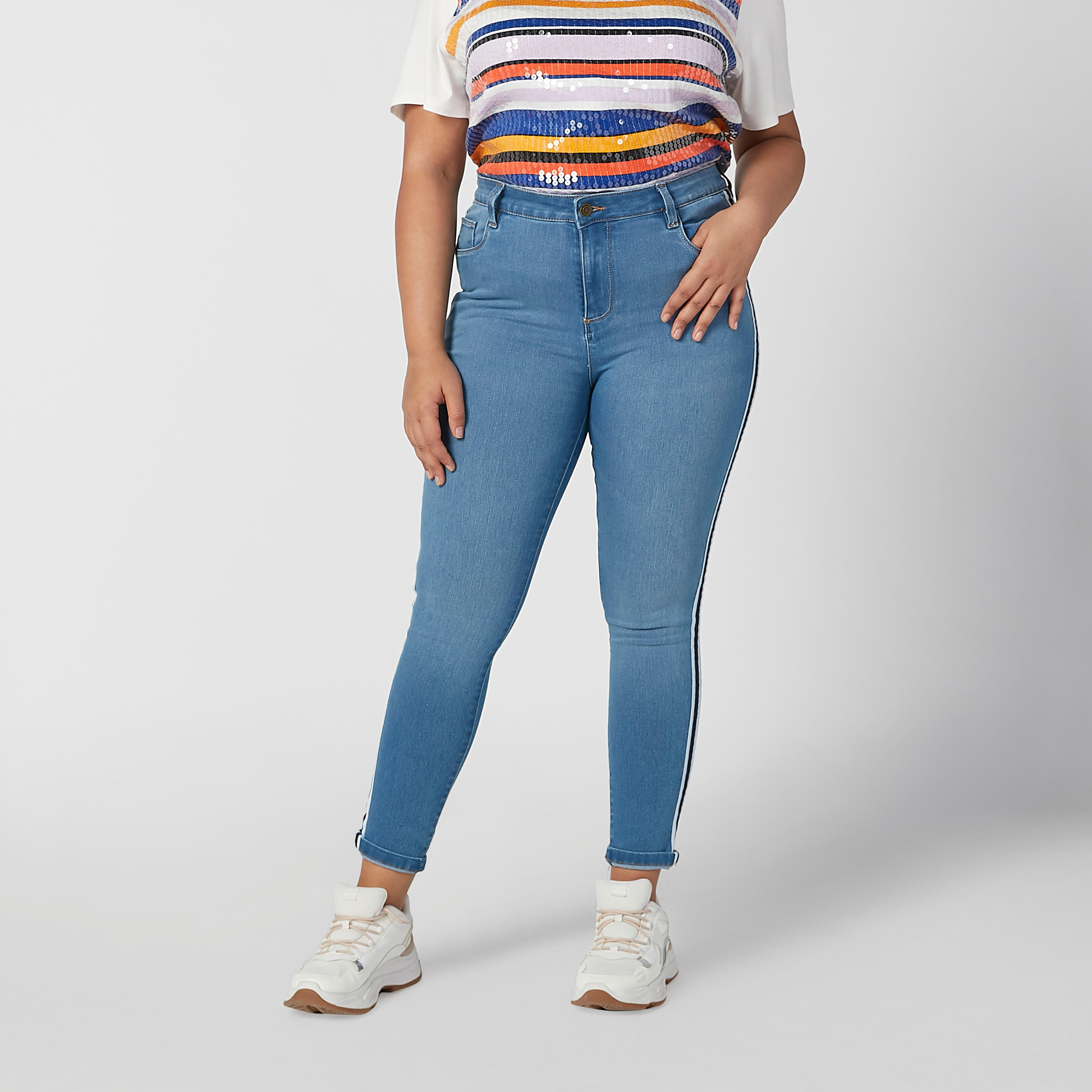 بنطلون جينز مستدام واسع بخصر مرن وشريطة-women-clothing-bottoms-jeans-image-3
