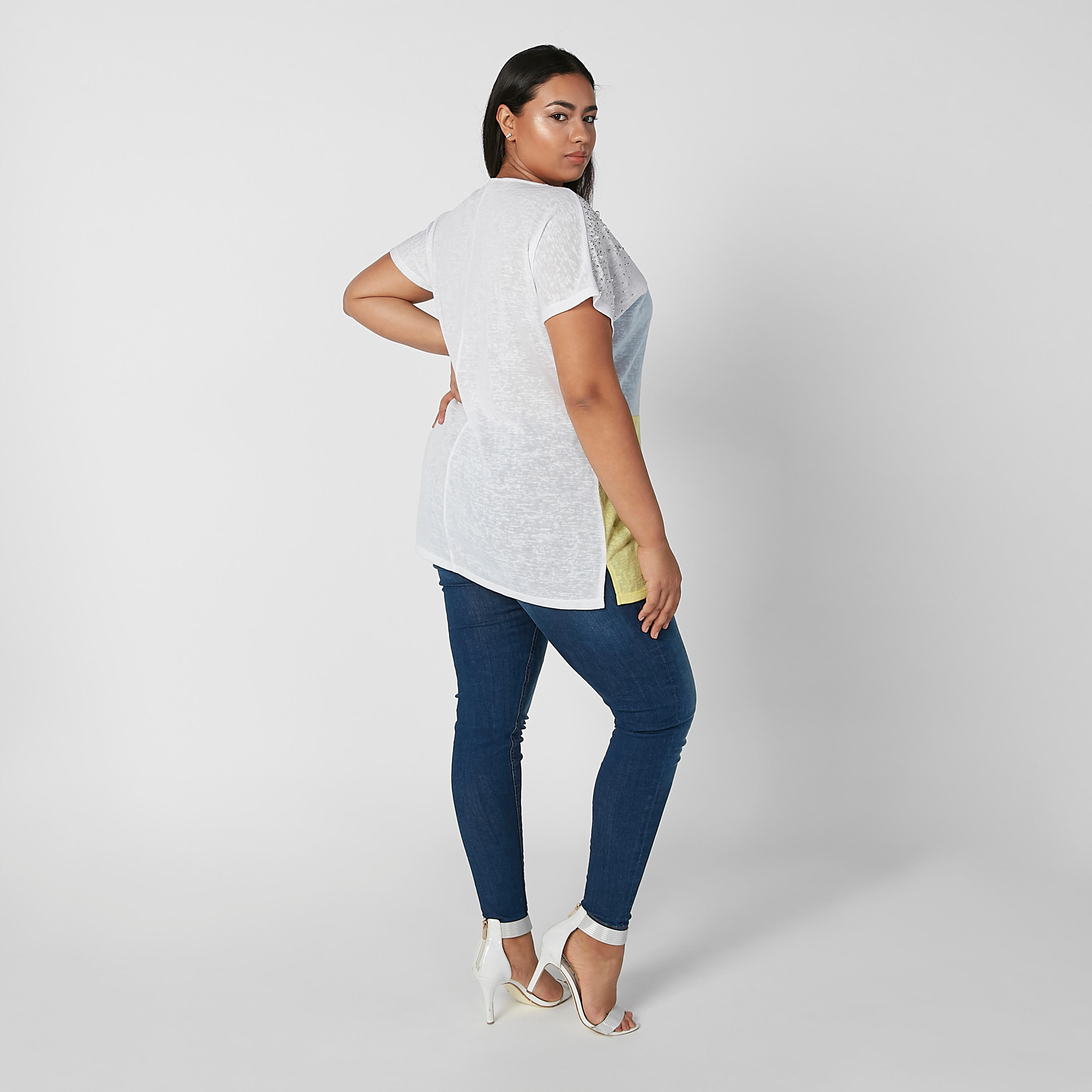 بلوزة مزيّنة بياقة مستديرة وأكمام متصلة-women-clothing-shirtsandblouses-blouses-image-4