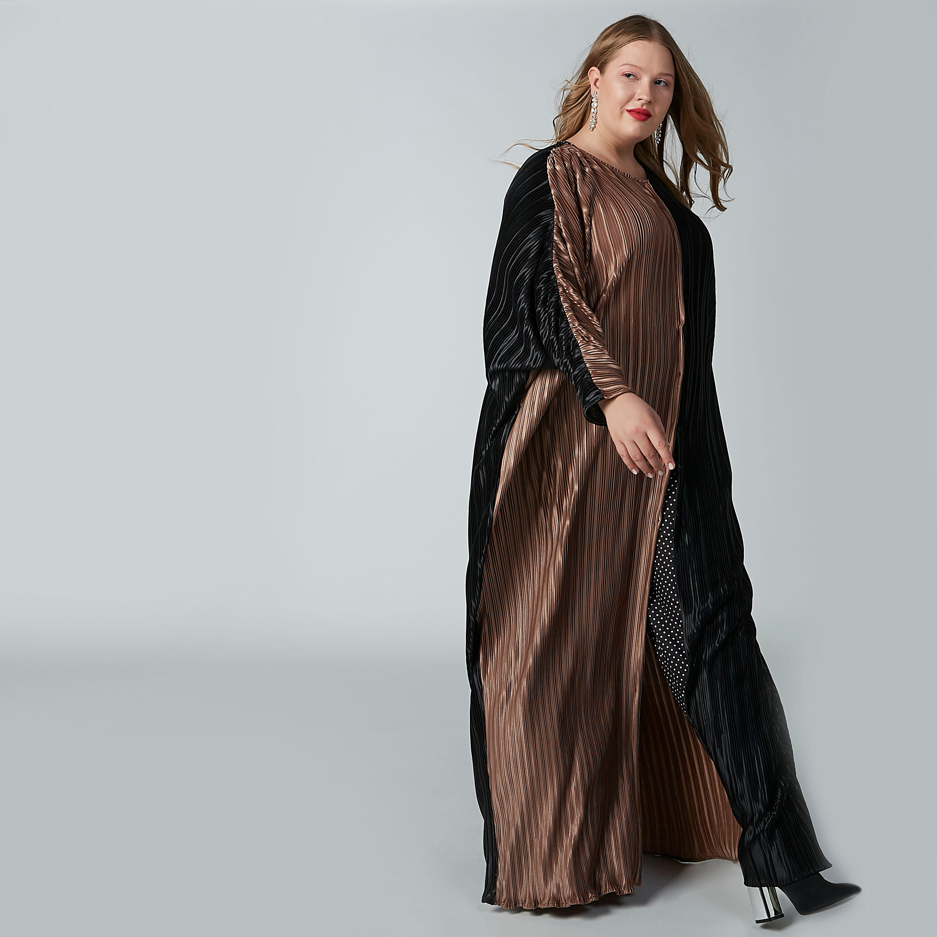 فستان بارز الملمس بياقة مستديرة وأكمام قصيرة-women-clothing-dresses-image-3