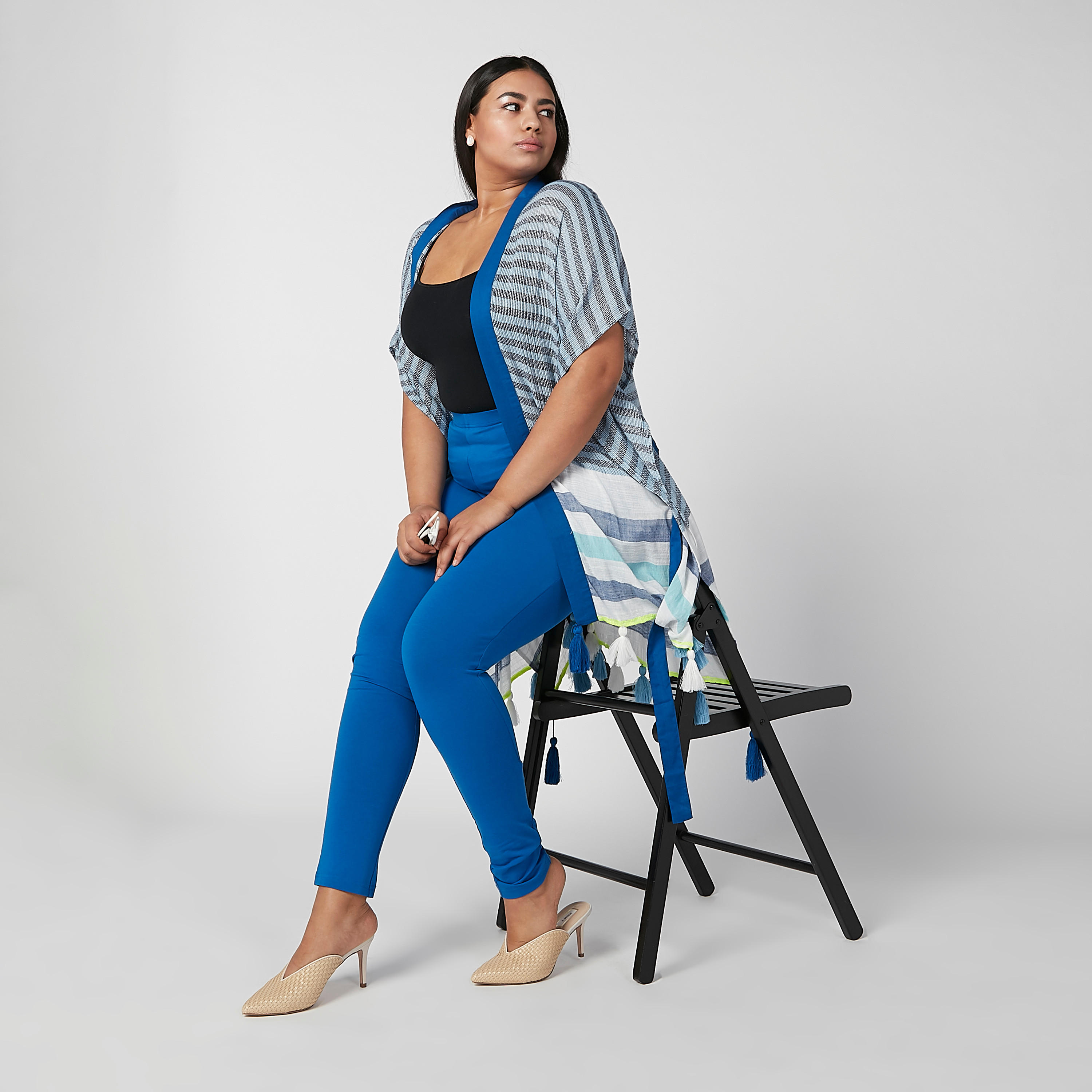 بنطلون ليقنز سادة بخصر مطاطي-women-clothing-bottoms-leggings-image-2
