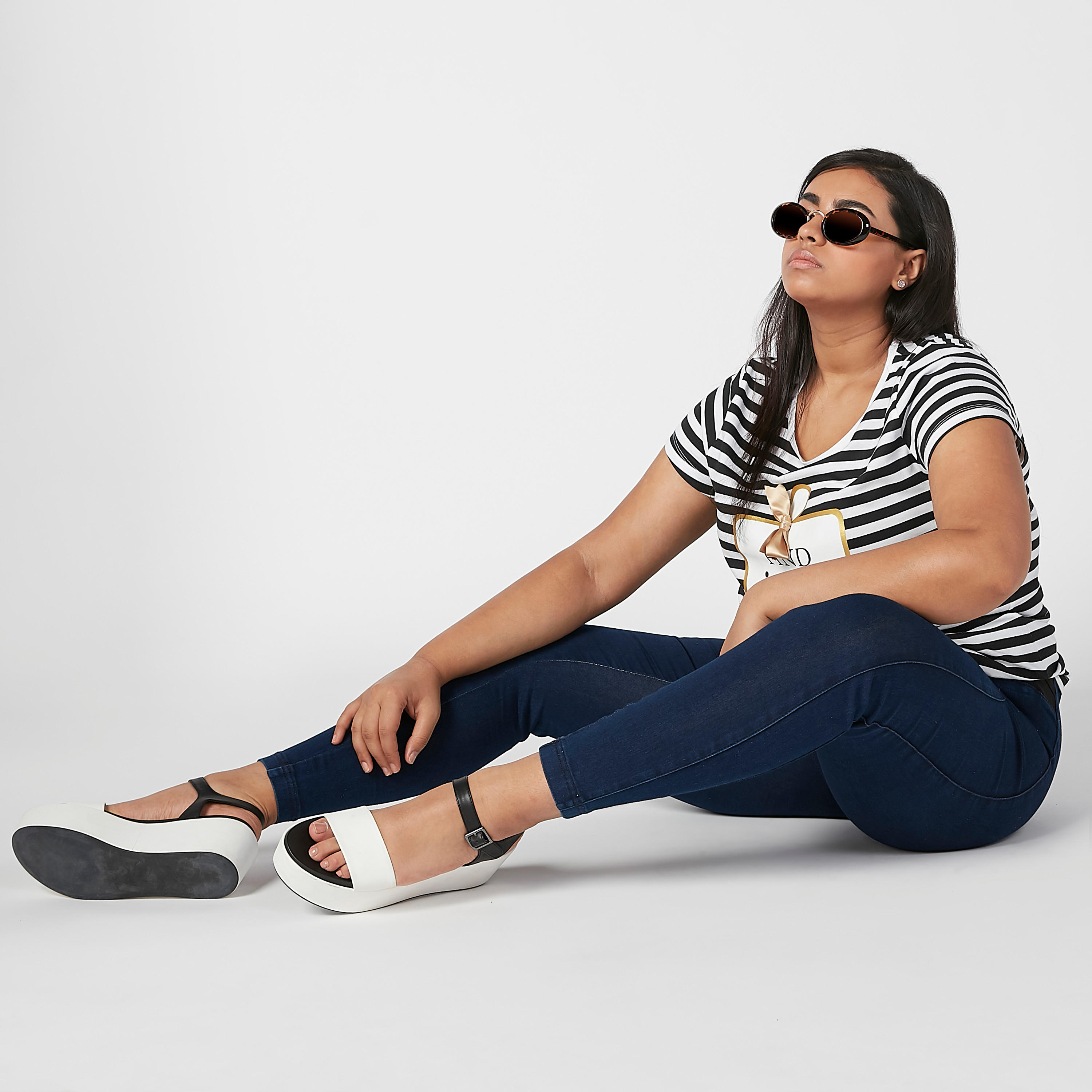 تيشيرت بياقة مستديرة وأكمام قصيرة وطبعات-women-clothing-tshirts-image-1