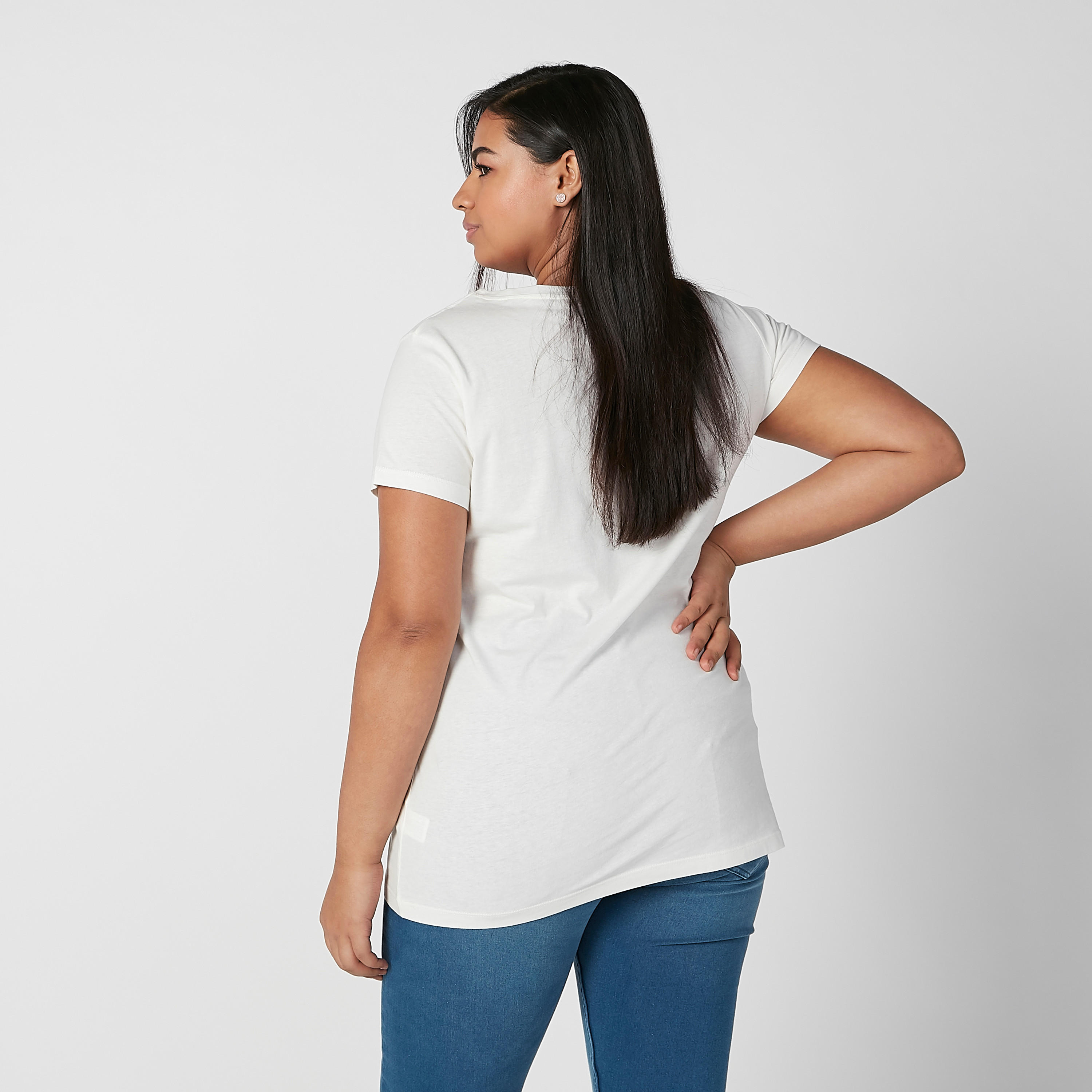 تيشيرت بياقة مستديرة وأكمام قصيرة وطبعات-women-clothing-tshirts-image-3
