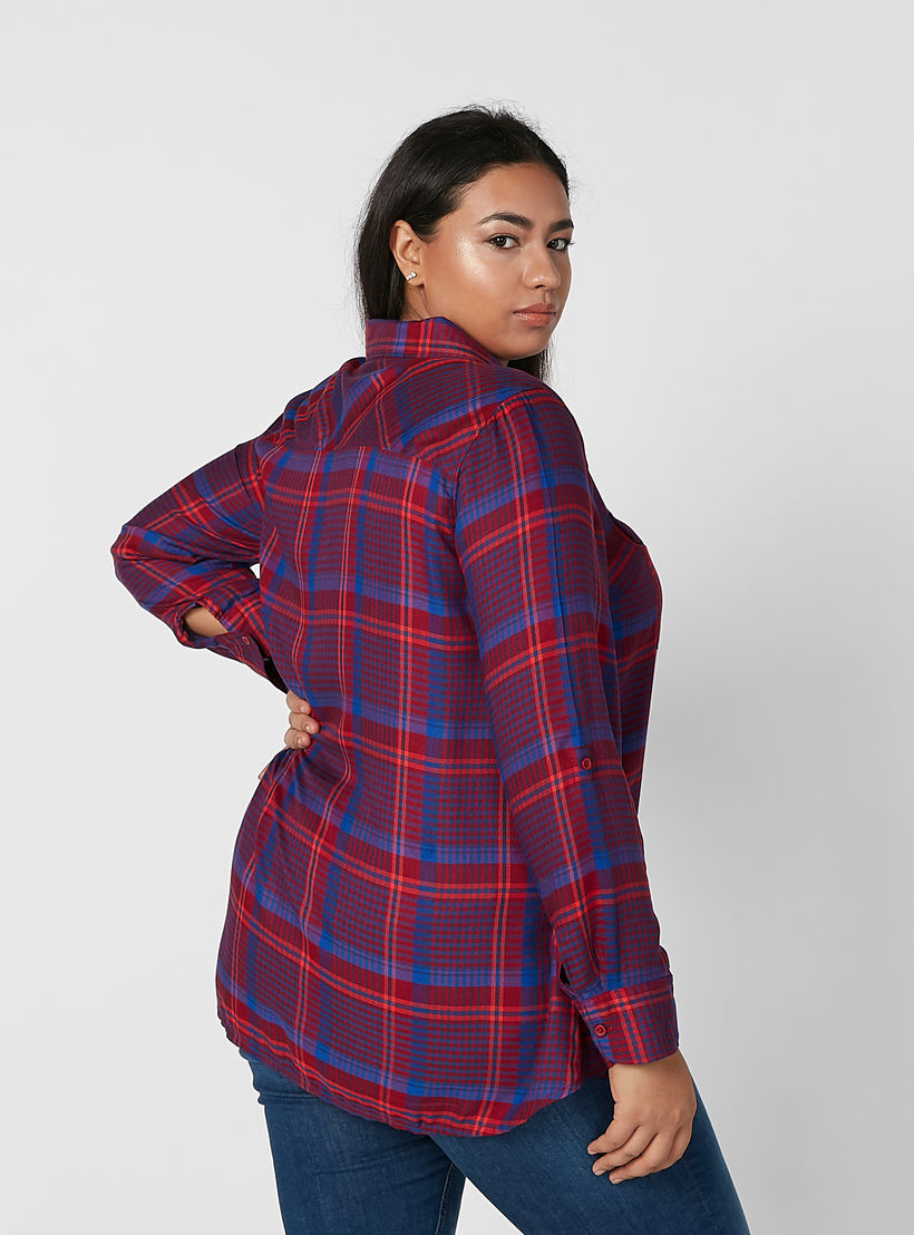 قميص مستدام كاروهات بأكمام طويلة وجيوب بطيّة-women-clothing-shirtsandblouses-blouses-image-5