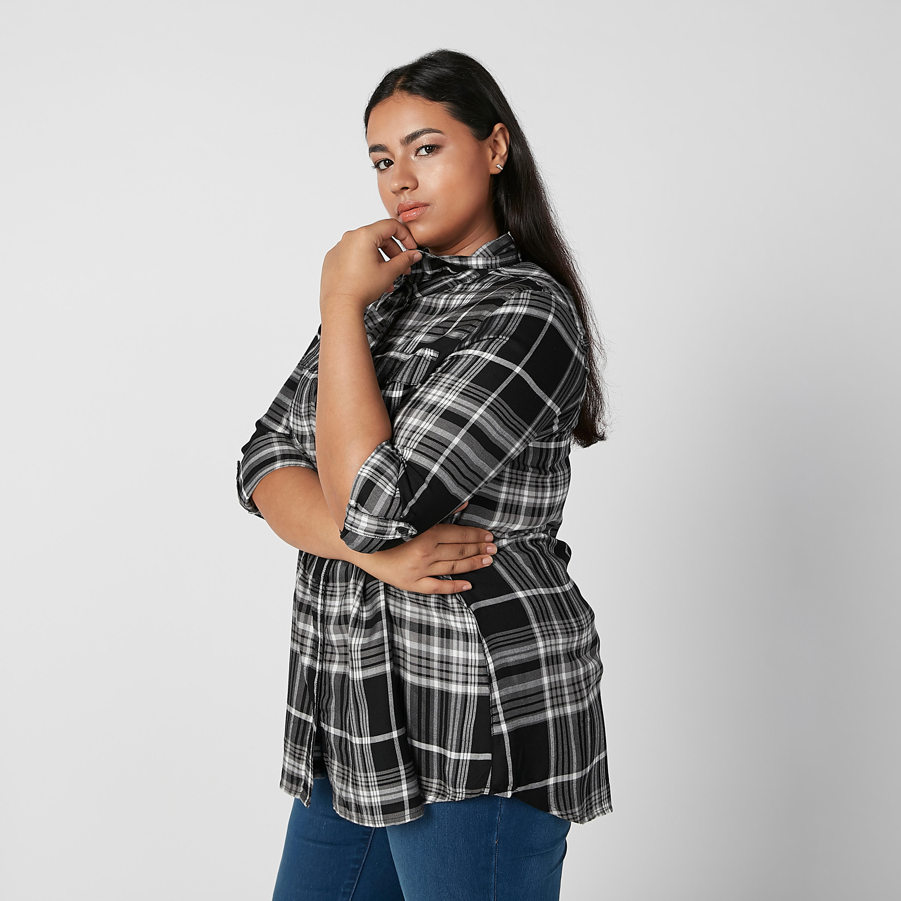 قميص مستدام كاروهات بأكمام طويلة وجيوب بطيّة-women-clothing-shirtsandblouses-blouses-image-3