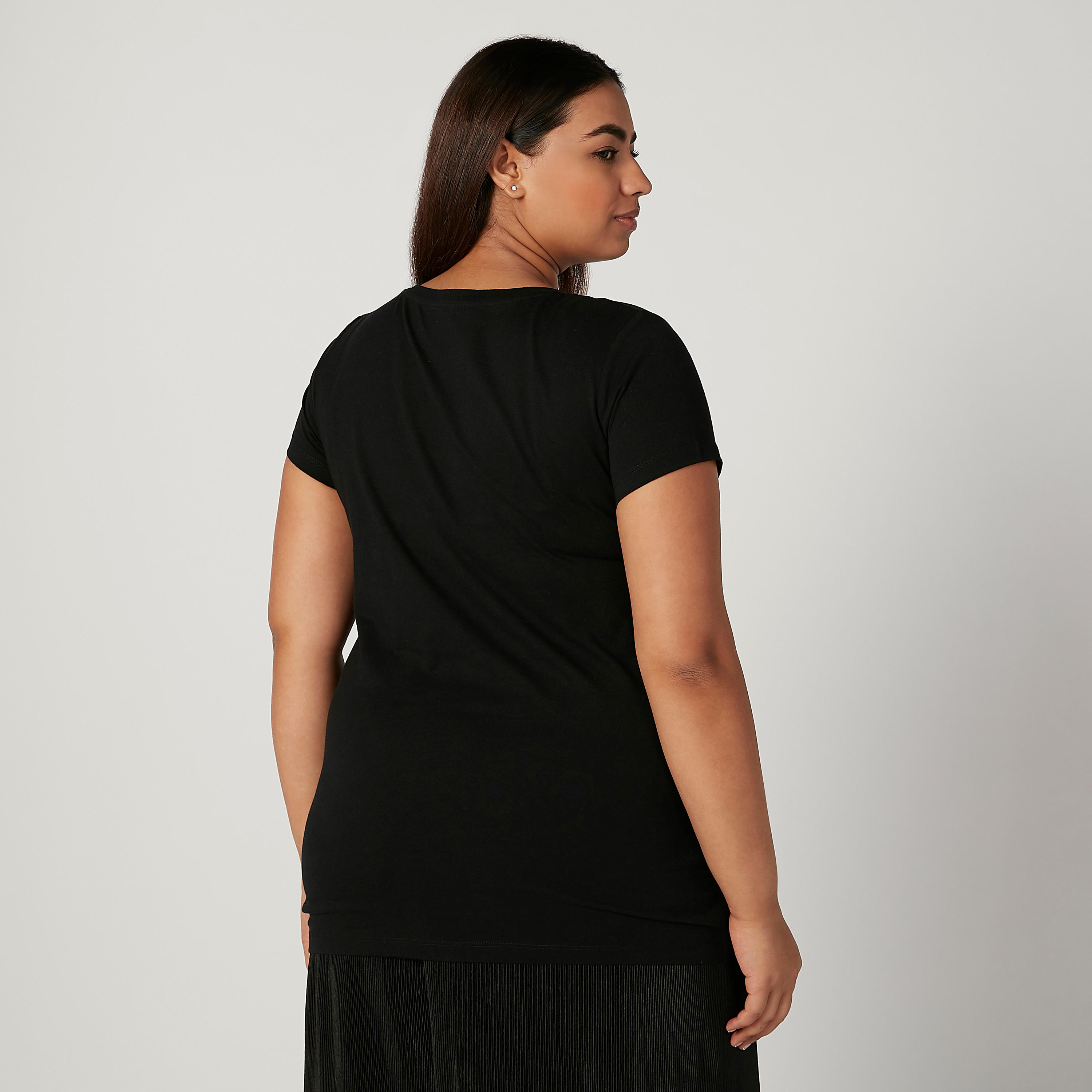 تيشيرت بطبعات بياقة مستديرة وأكمام قصيرة-women-clothing-tshirts-image-1
