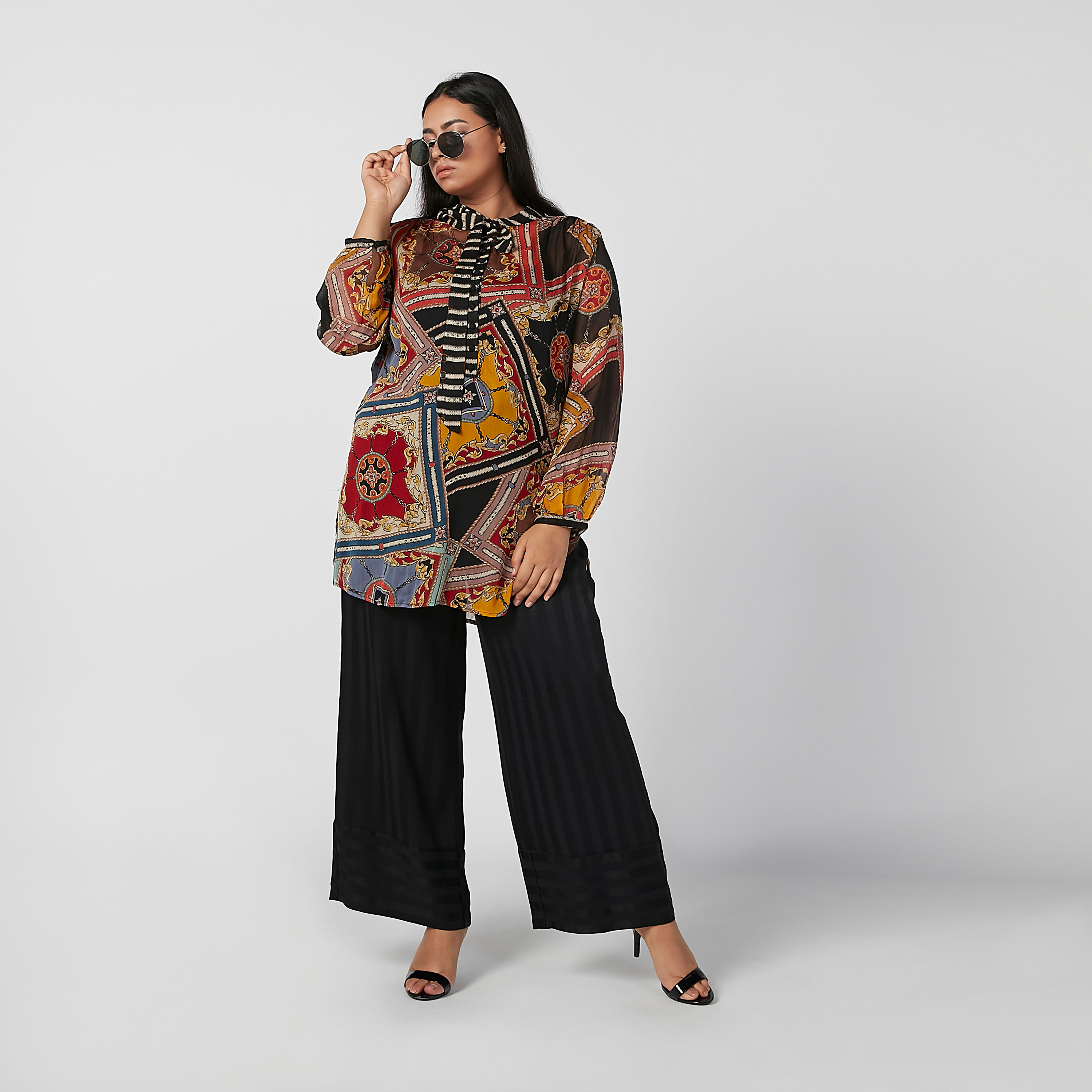 بلوزة بأكمام طويلة وأربطة وطبعات-women-clothing-shirtsandblouses-blouses-image-2