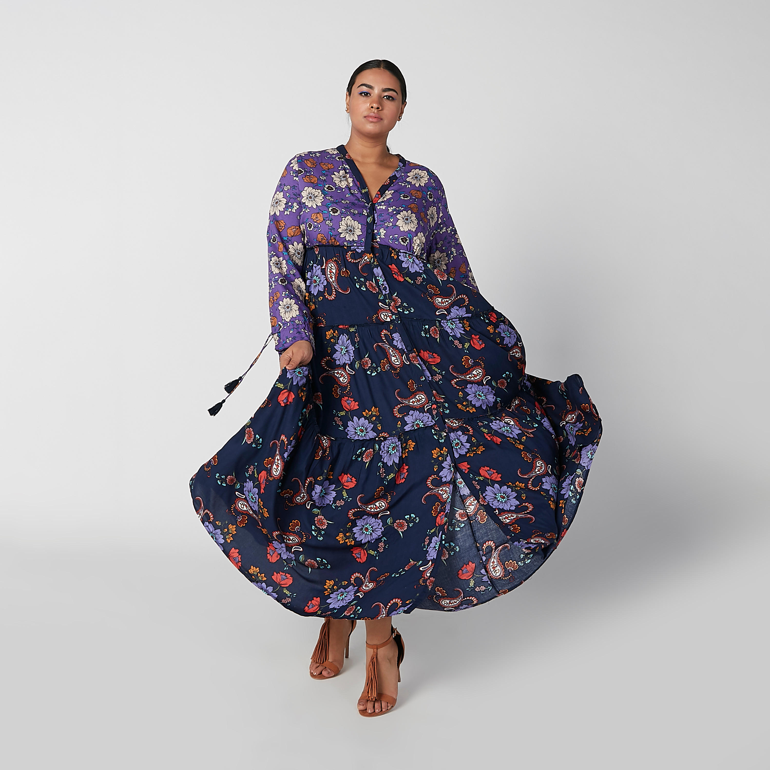 فستان ماكسي إيه لاين بياقة V وأكمام طويلة وطبعات-women-clothing-dresses-image-2