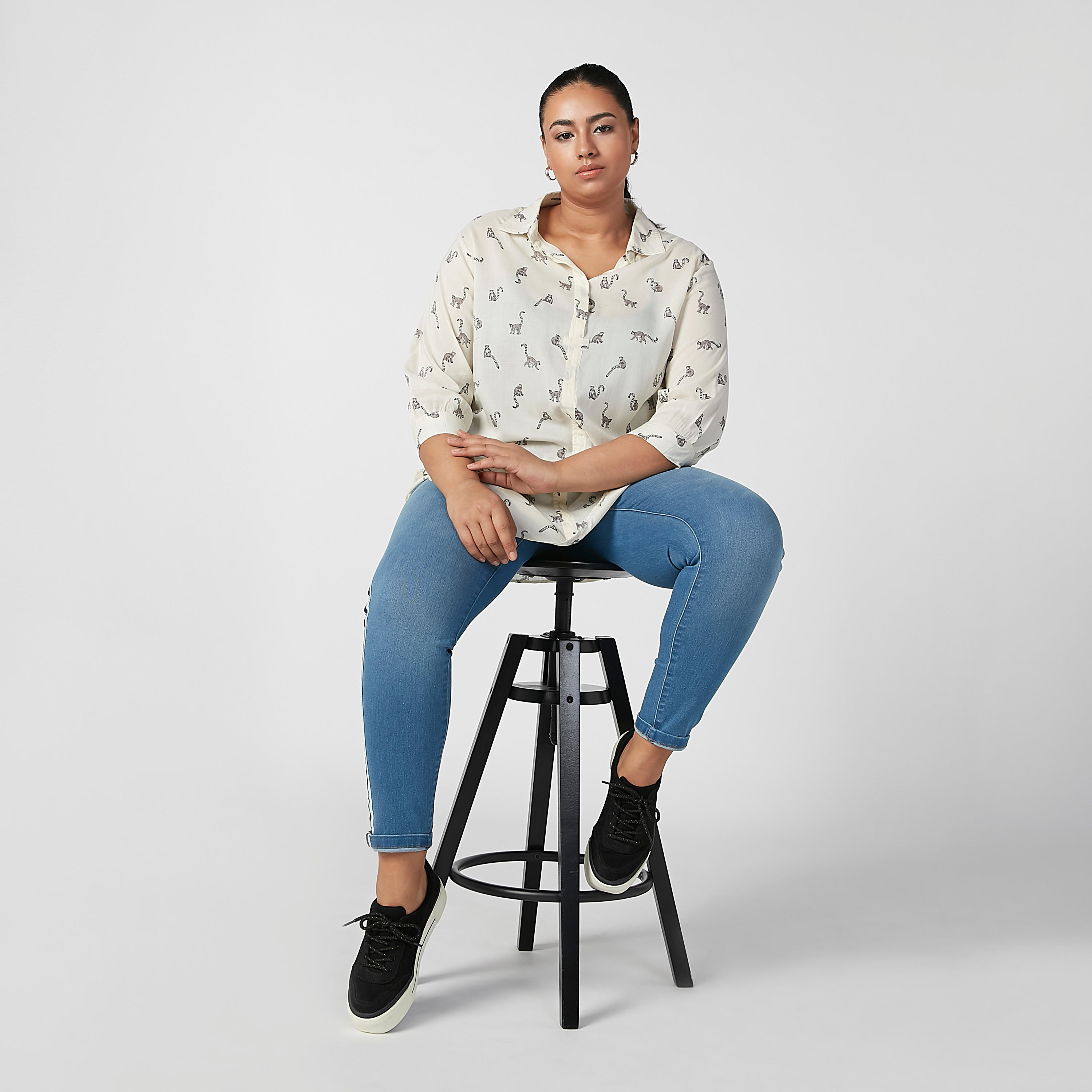 تونيك بياقة عادية وأكمام 3/4 وطبعات-women-clothing-shirtsandblouses-blouses-image-3
