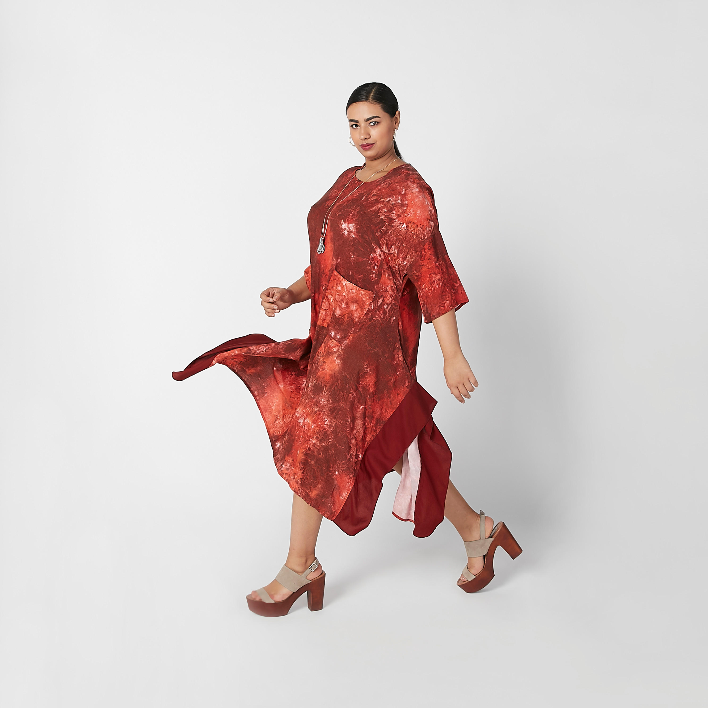 فستان بأكمام قصيرة وطبعات وجيوب-women-clothing-dresses-image-6