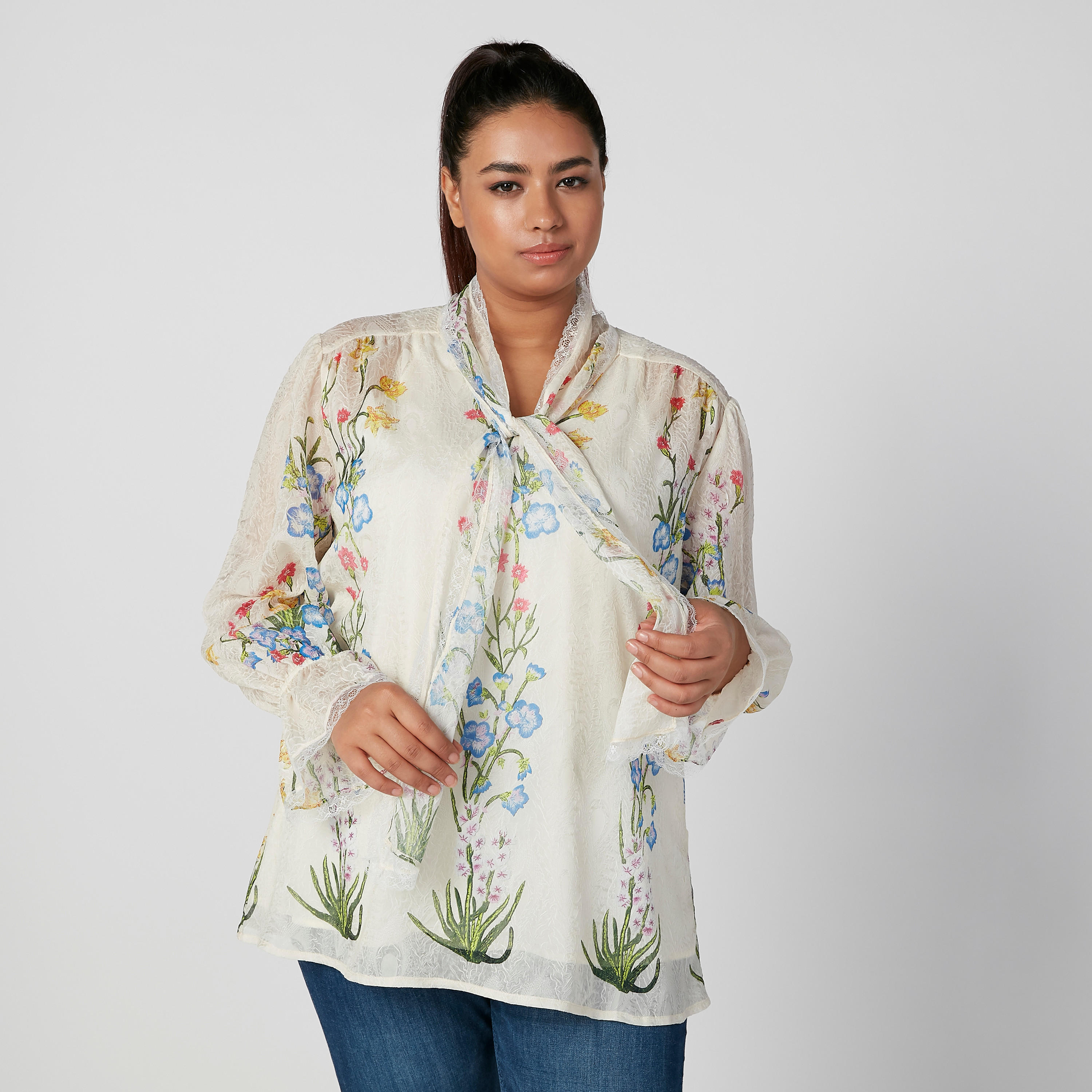 بلوزة بأكمام طويلة وطبعات زهرية وربطة عنق-women-clothing-shirtsandblouses-blouses-image-1