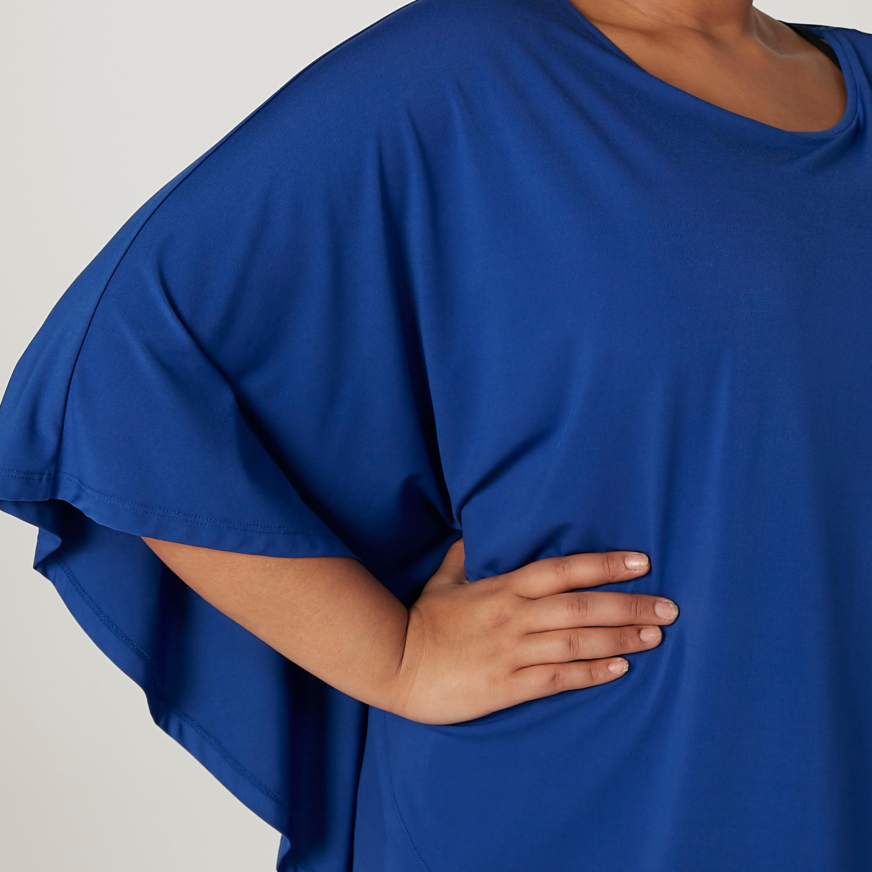 Plain Top with Round Neck and Asymmetric Hem-women-clothing-shirtsandblouses-blouses-image-3