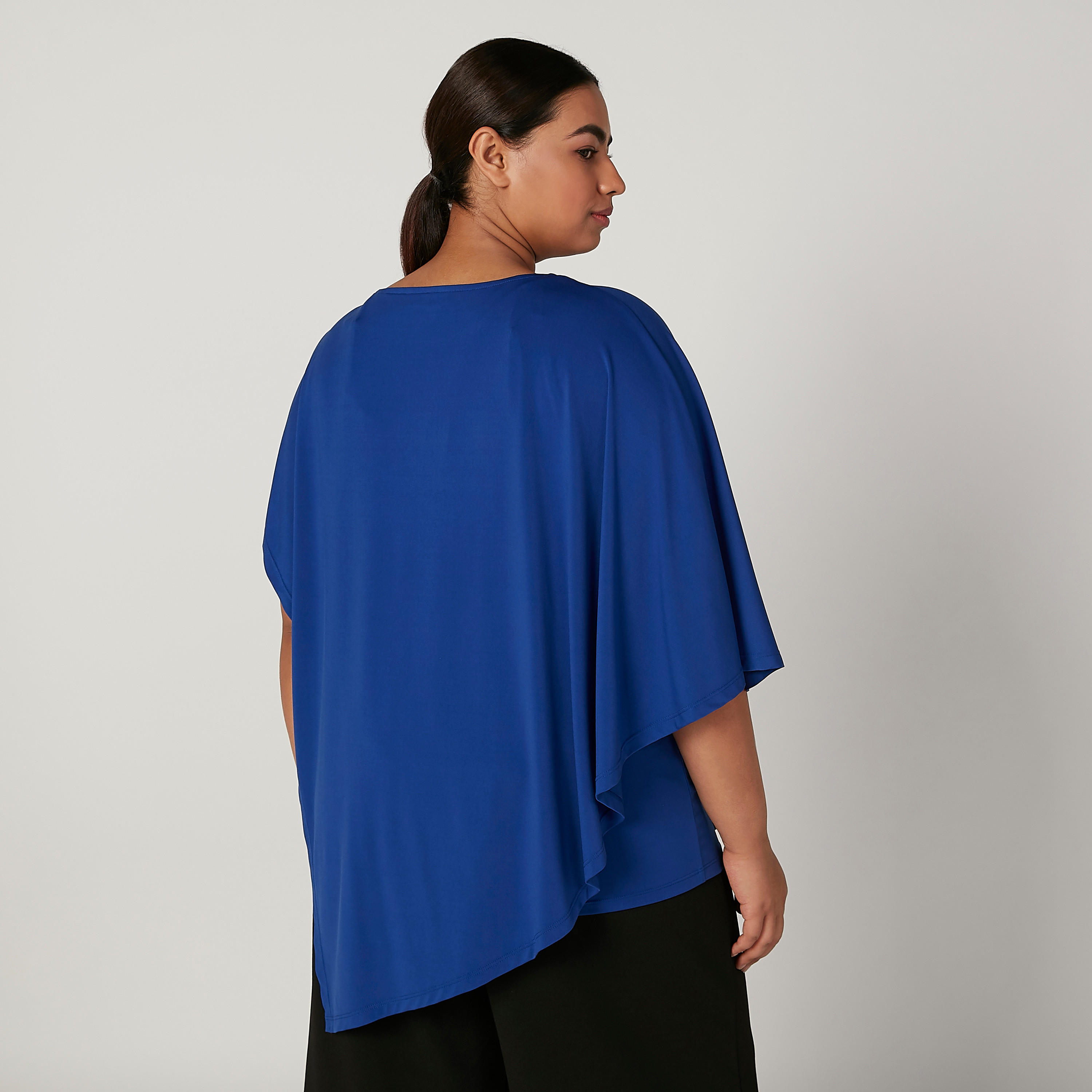 Plain Top with Round Neck and Asymmetric Hem-women-clothing-shirtsandblouses-blouses-image-4
