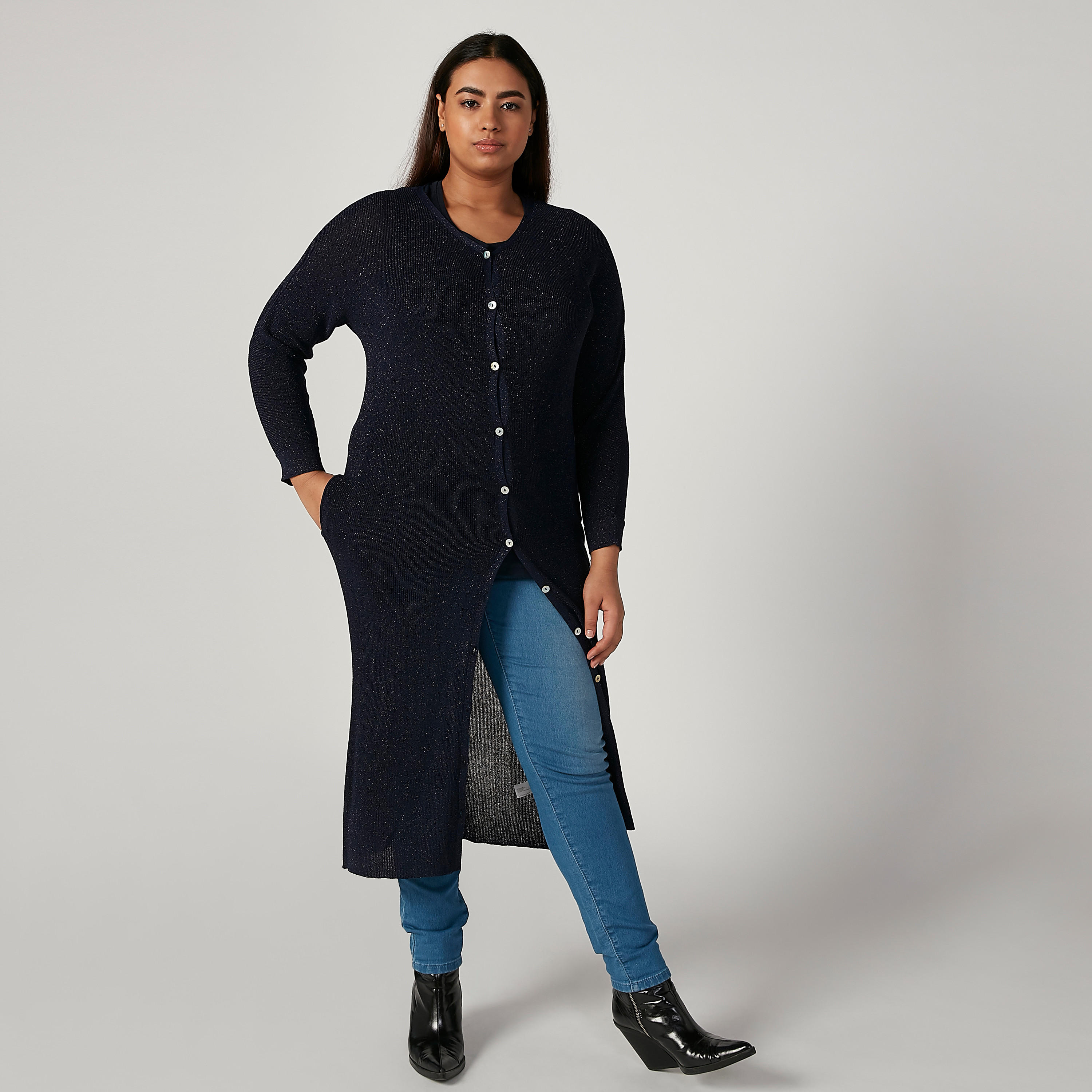 كارديجان طويل بقصة واسعة بارز الملمس بأكمام طويلة وجيوب-women-winterwear-cardigansandjumpers-cardigans-image-1