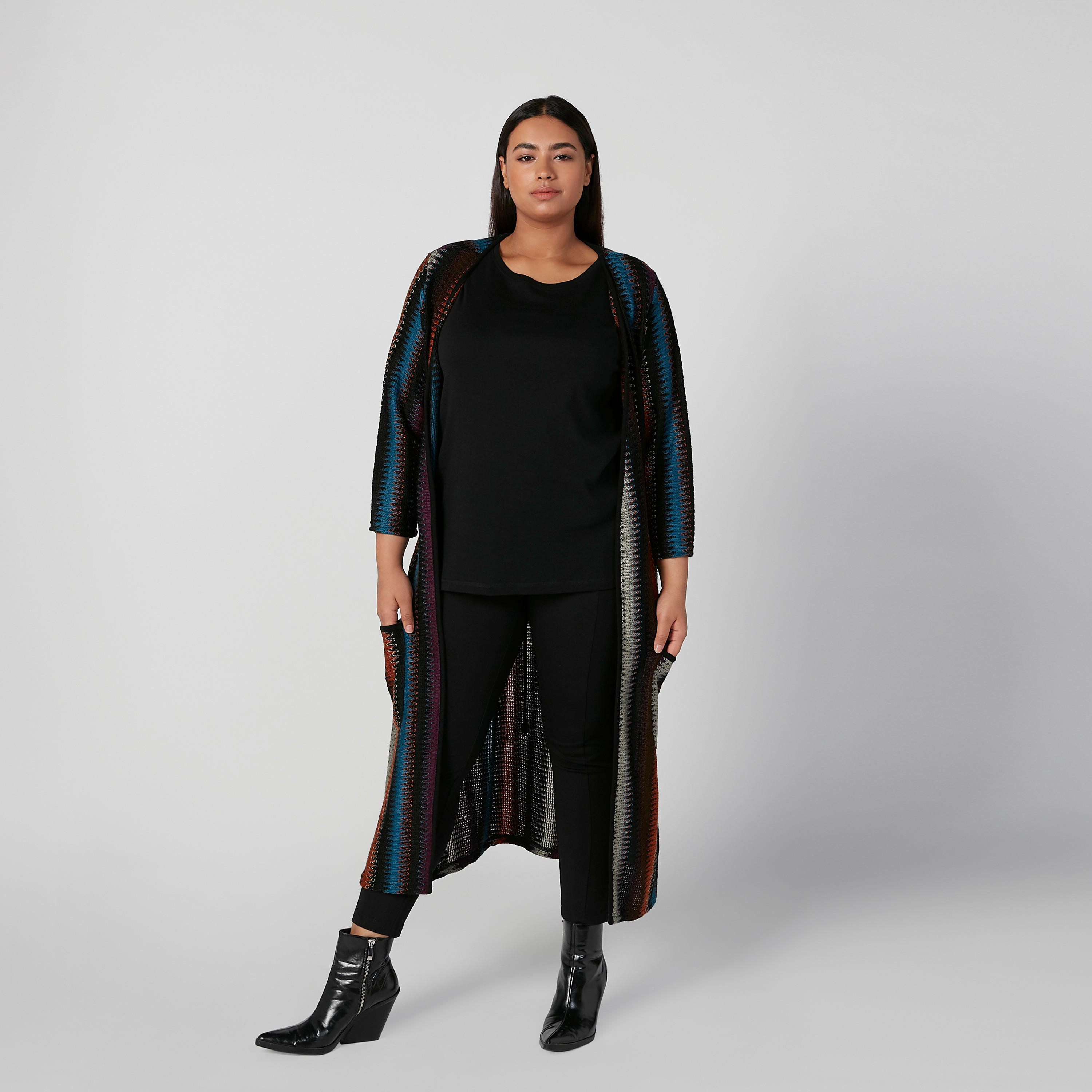 كارديجان طويل بارز الملمس بأكمام طويلة وجيوب-women-winterwear-cardigansandjumpers-cardigans-image-1