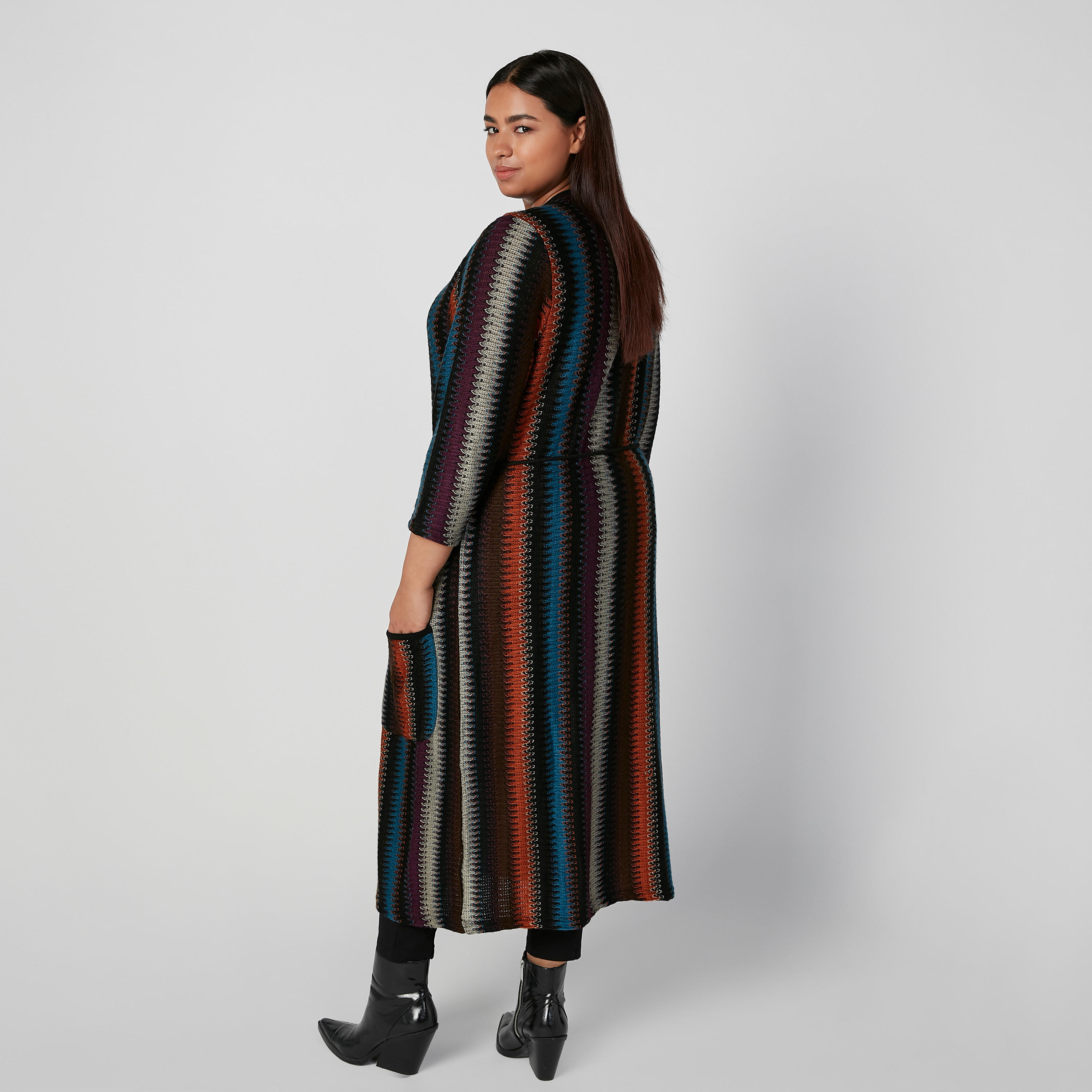 كارديجان طويل بارز الملمس بأكمام طويلة وجيوب-women-winterwear-cardigansandjumpers-cardigans-image-2