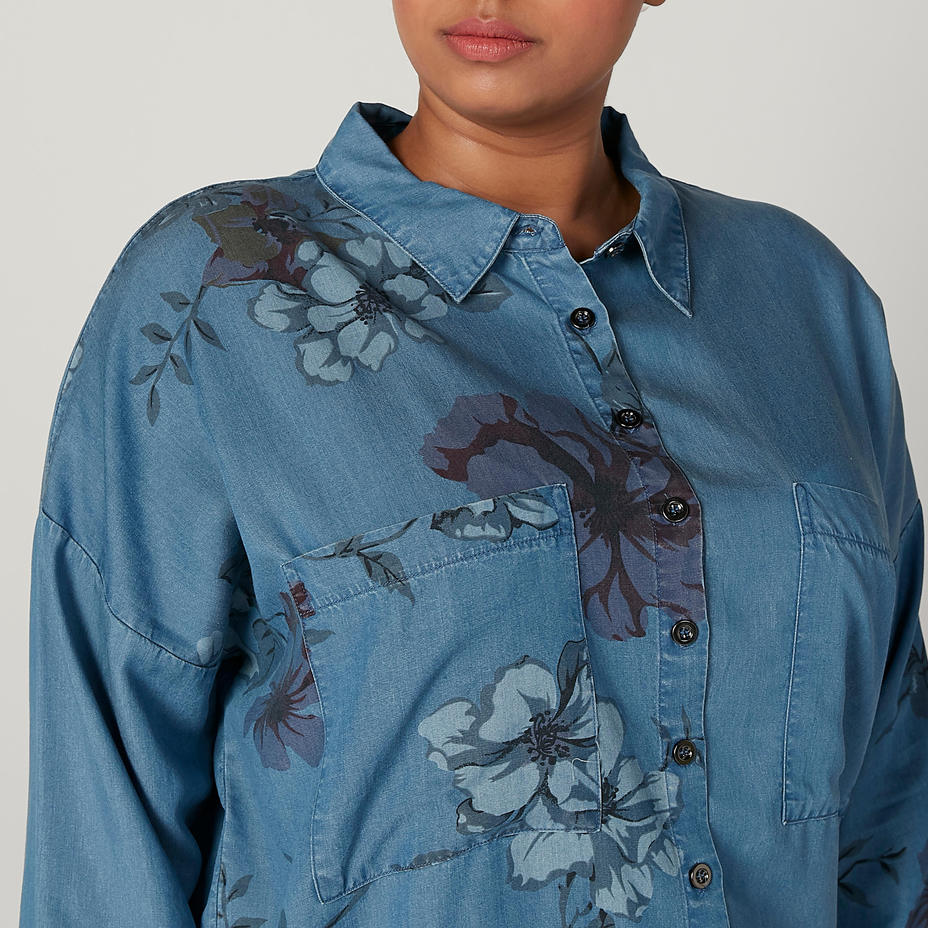 تونيك بأكمام طويلة وجيوب على الصدر وطبعات-women-clothing-shirtsandblouses-blouses-image-2